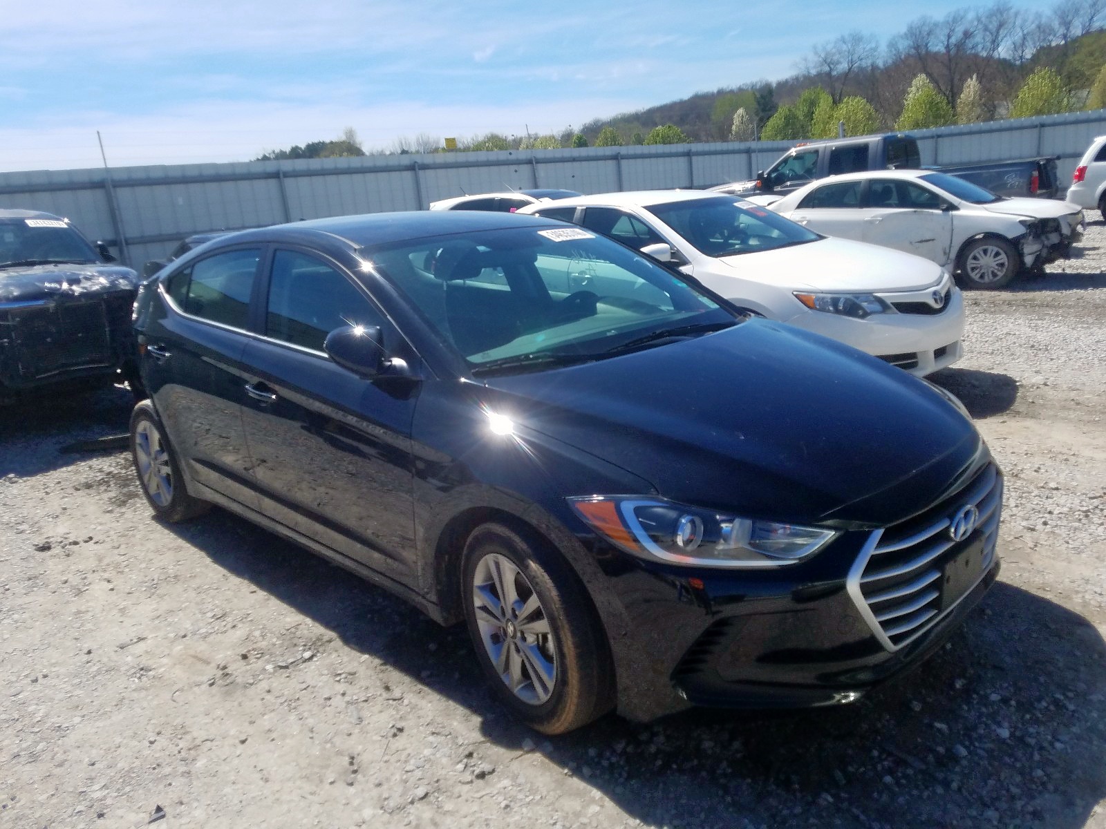 HYUNDAI ELANTRA SE 2018 kmhd84lf8ju465990