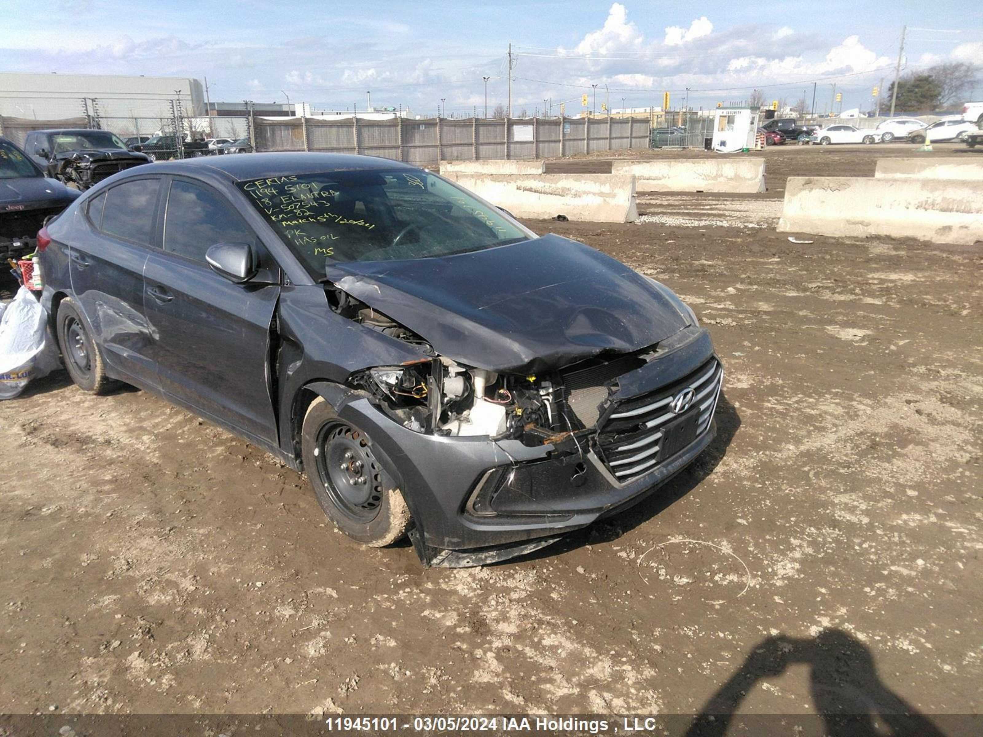 HYUNDAI ELANTRA 2018 kmhd84lf8ju507543