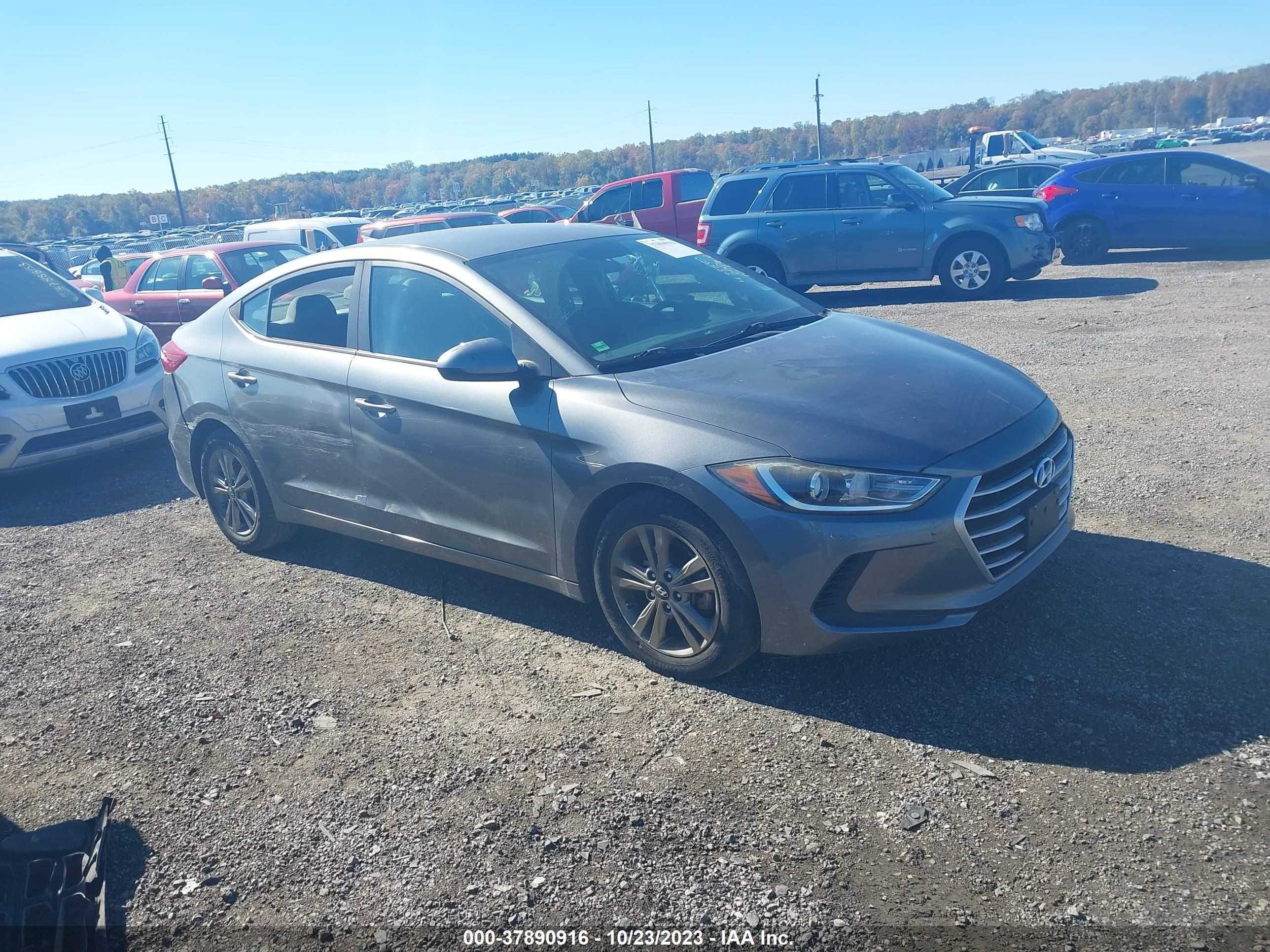 HYUNDAI ELANTRA 2017 kmhd84lf9hu193976