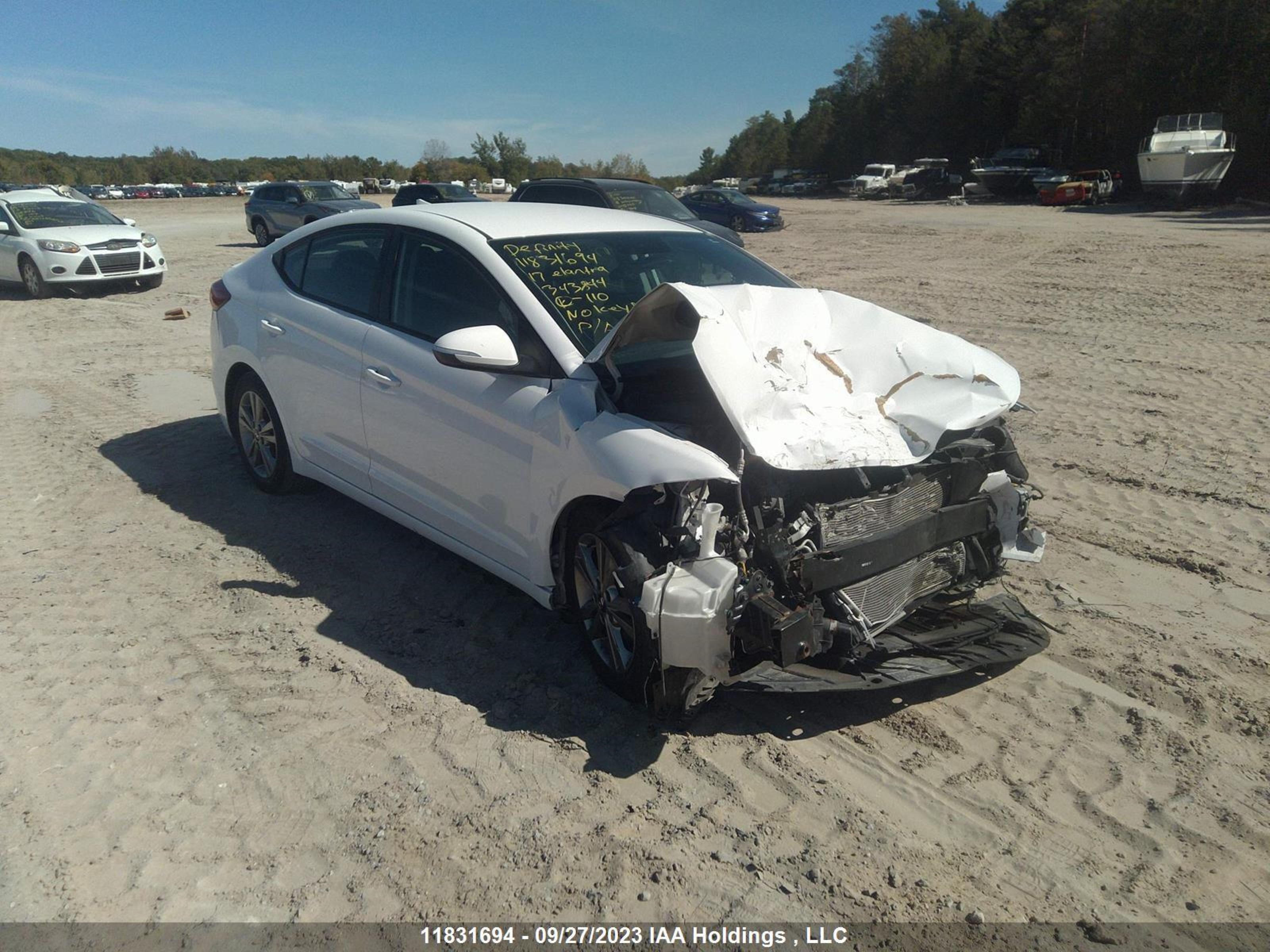 HYUNDAI ELANTRA 2017 kmhd84lf9hu343844