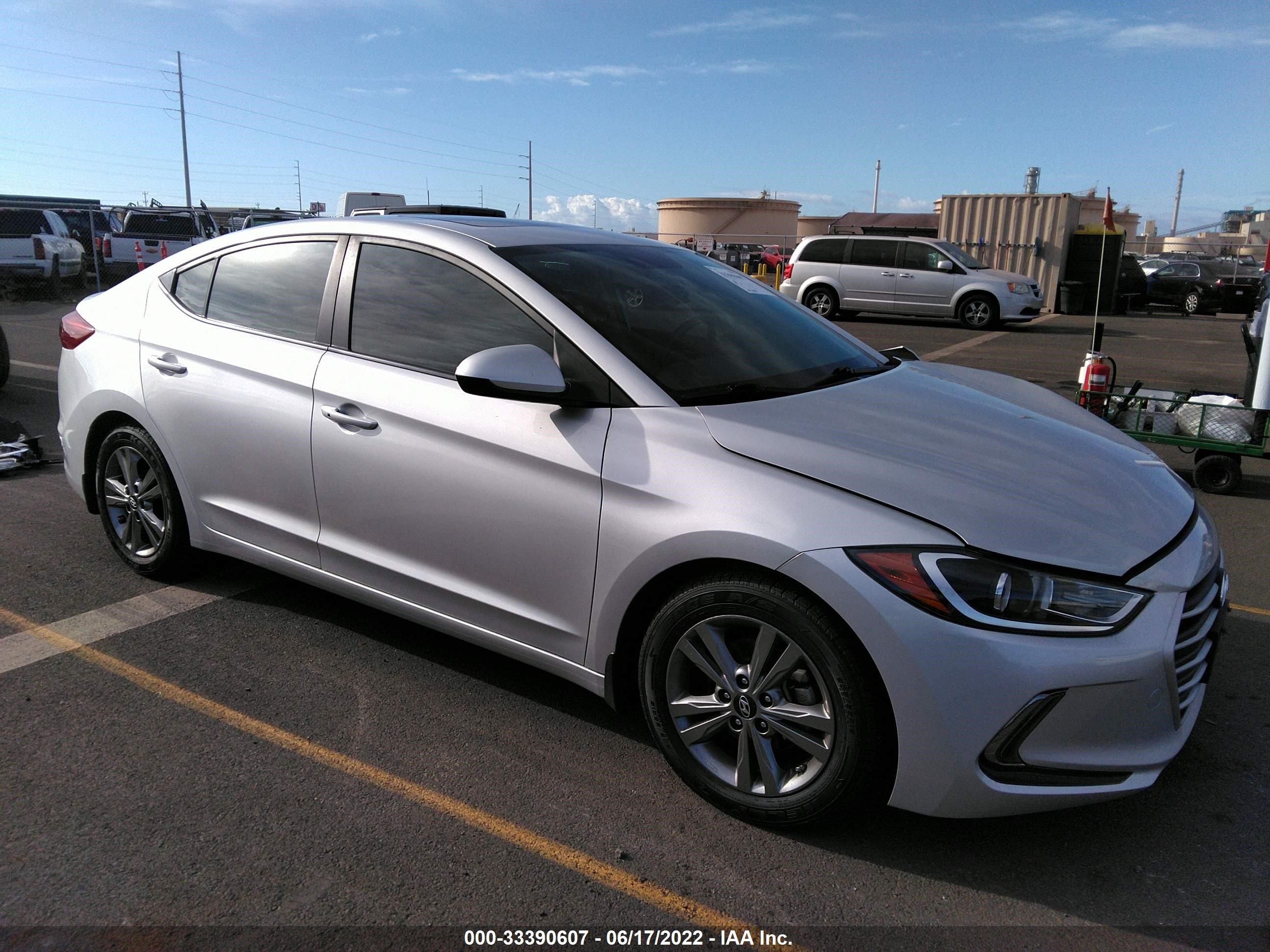 HYUNDAI ELANTRA 2017 kmhd84lf9hu376469