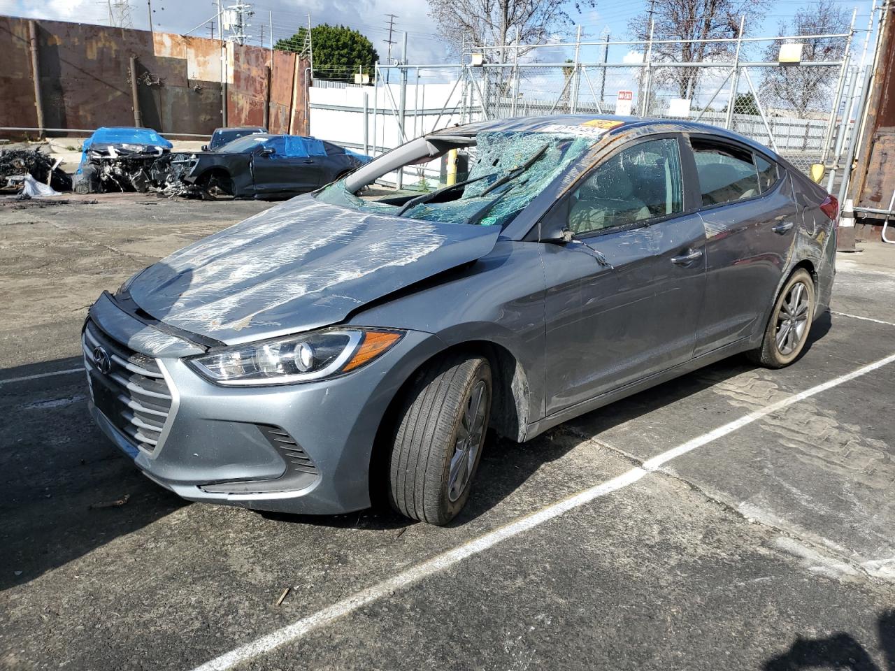 HYUNDAI ELANTRA 2018 kmhd84lf9ju711946