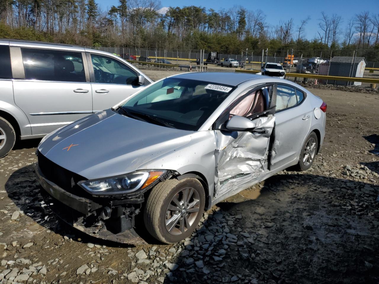 HYUNDAI ELANTRA 2017 kmhd84lfxhu203558