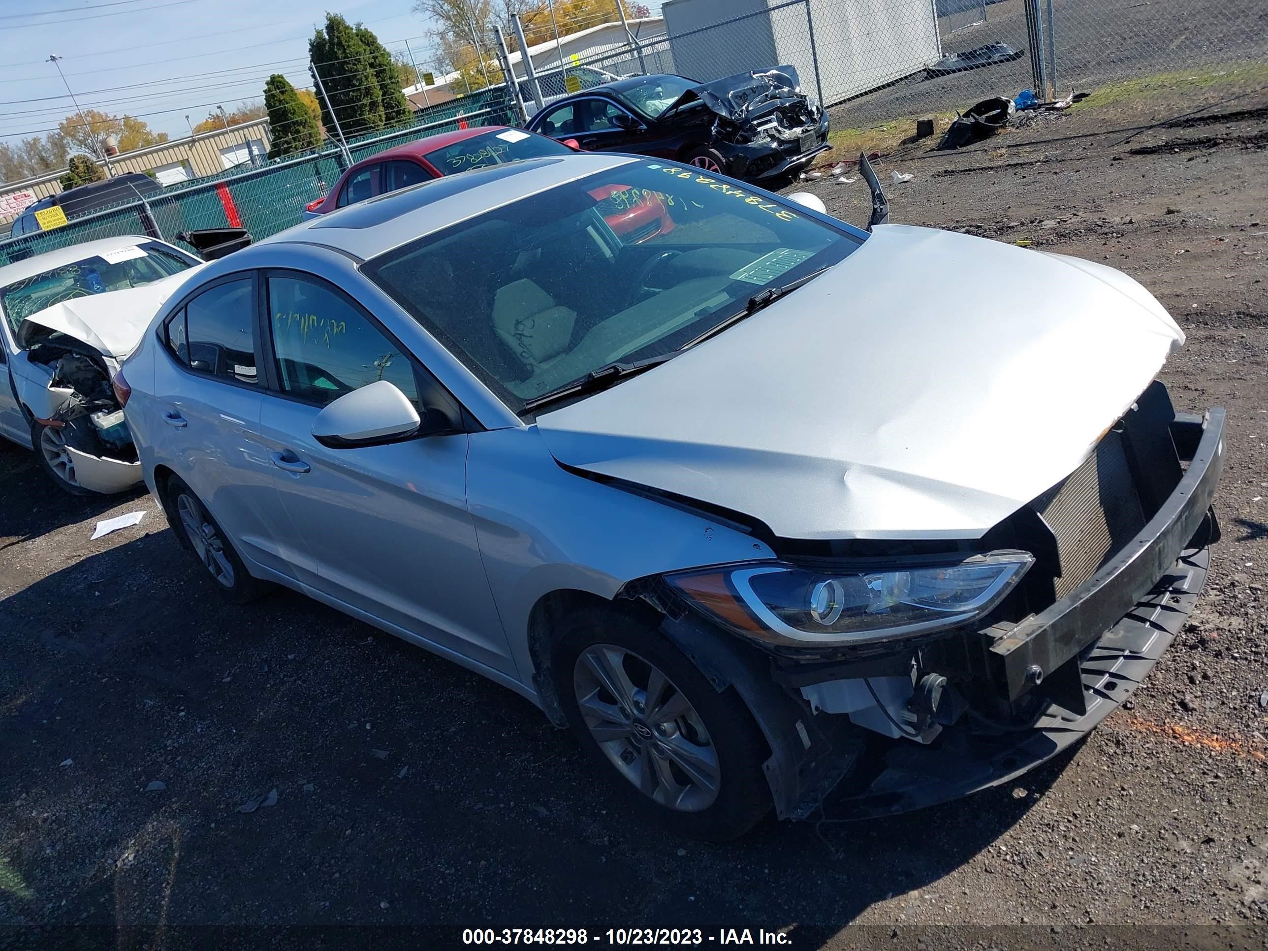 HYUNDAI ELANTRA 2018 kmhd84lfxju556095