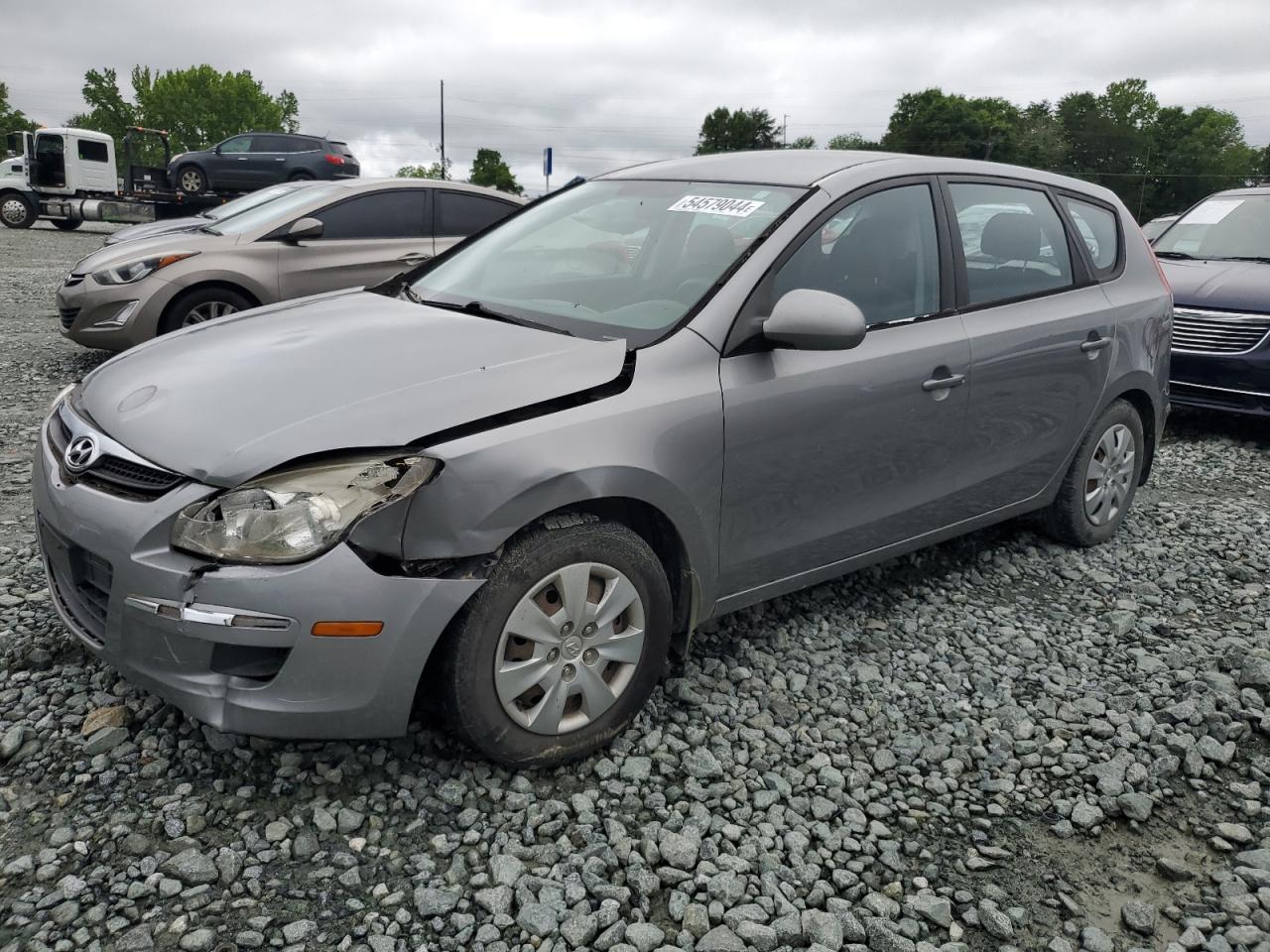 HYUNDAI ELANTRA 2011 kmhdb8ae4bu121724