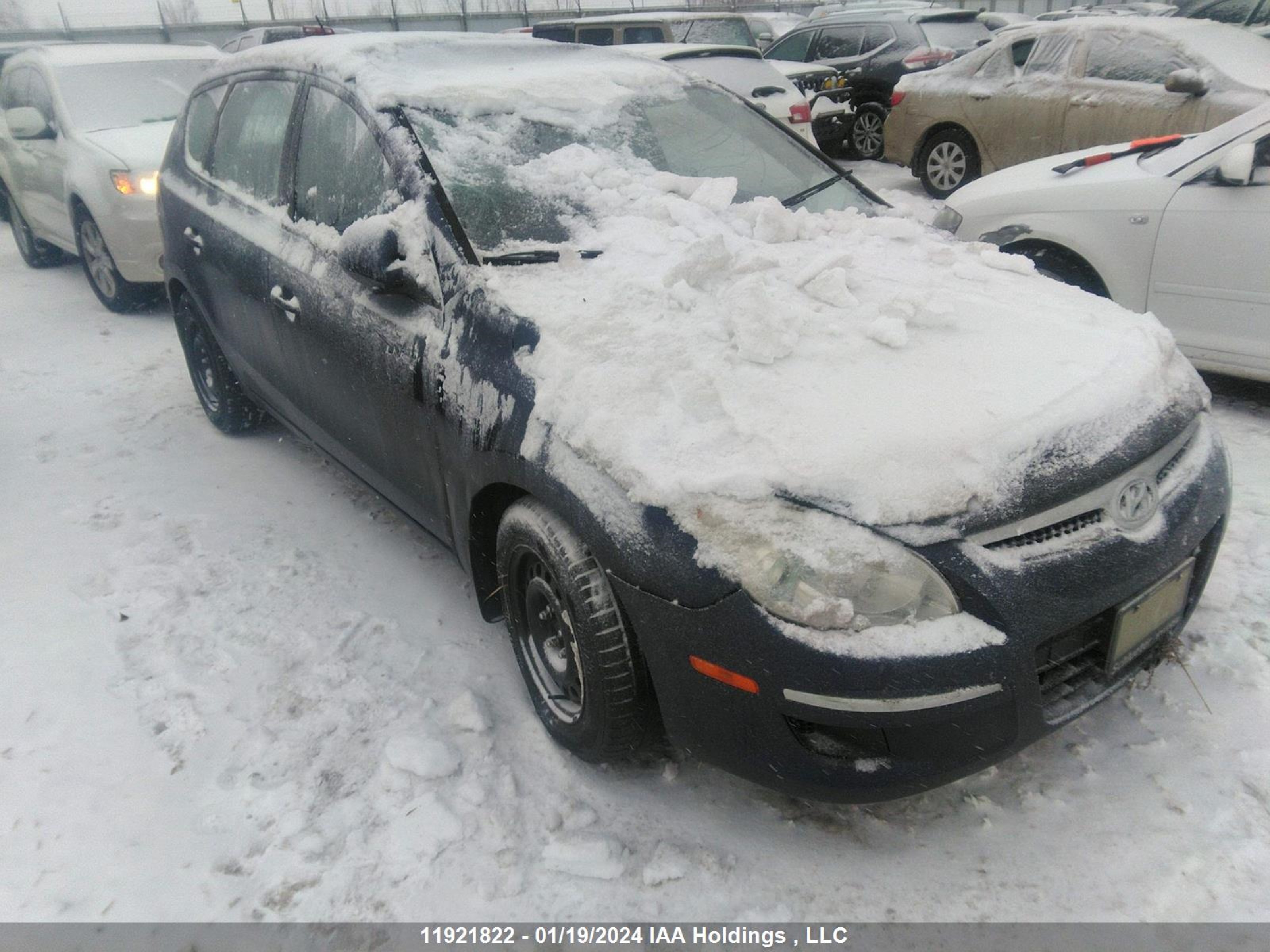 HYUNDAI ELANTRA 2011 kmhdb8ae9bu091331