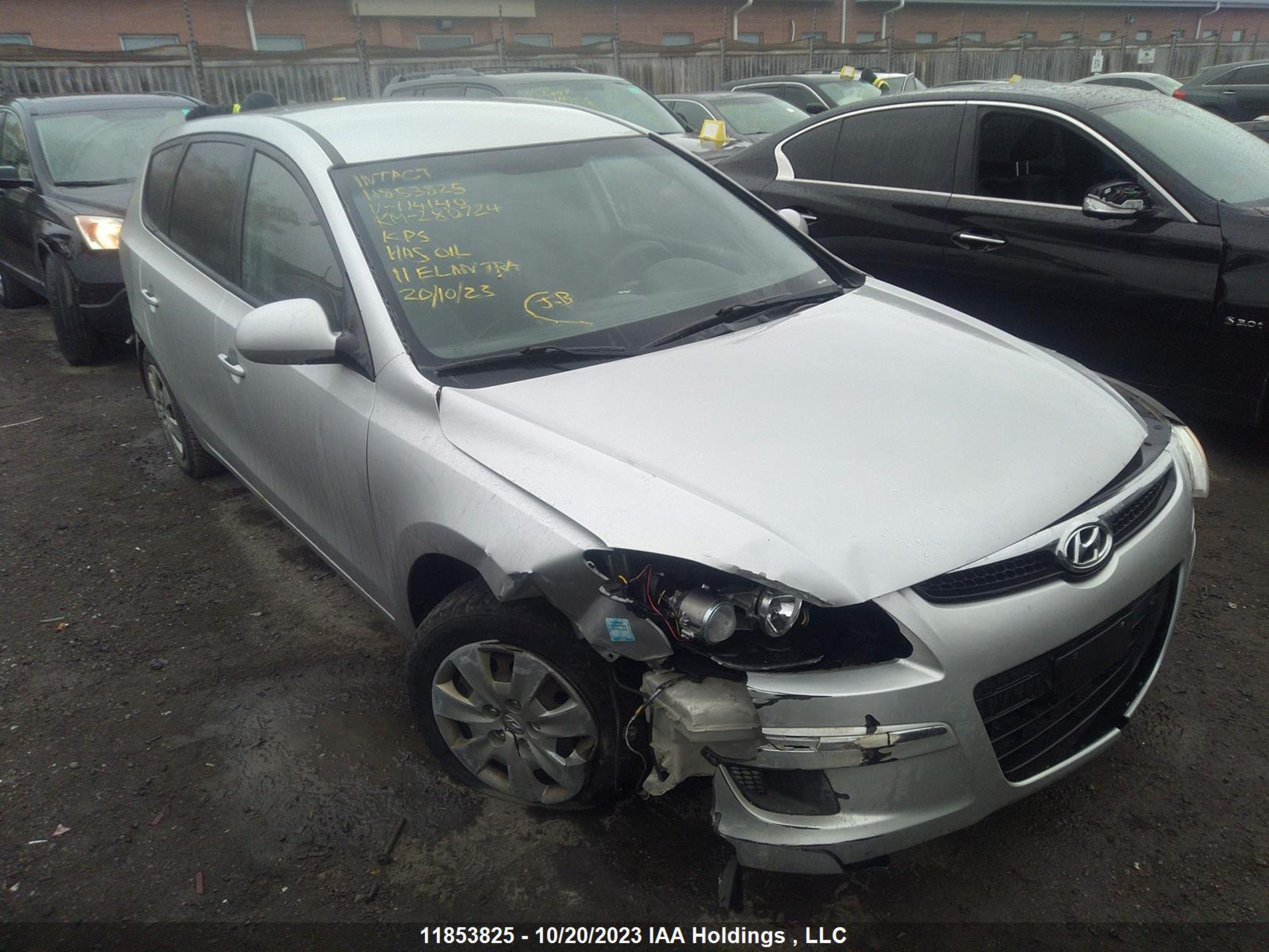 HYUNDAI ELANTRA 2011 kmhdb8ae9bu114140