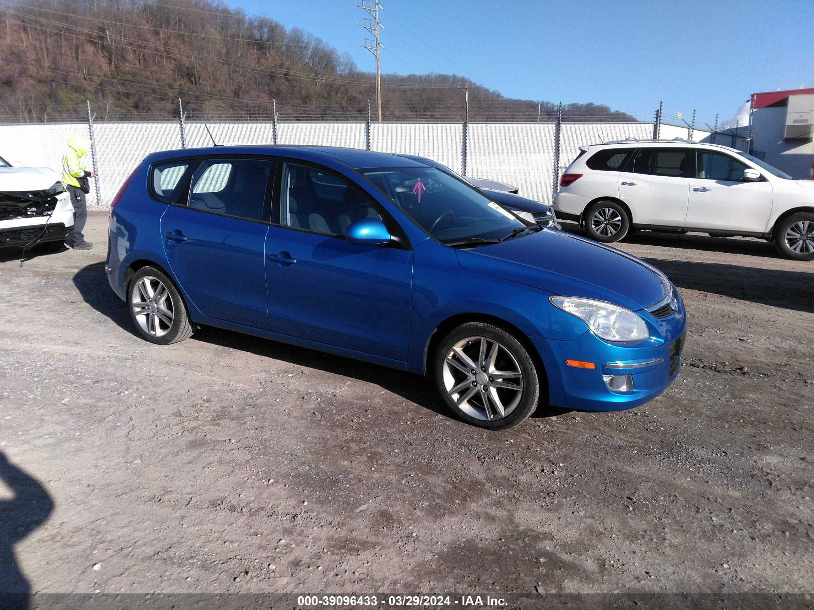 HYUNDAI ELANTRA TO 2009 kmhdc86e79u037770