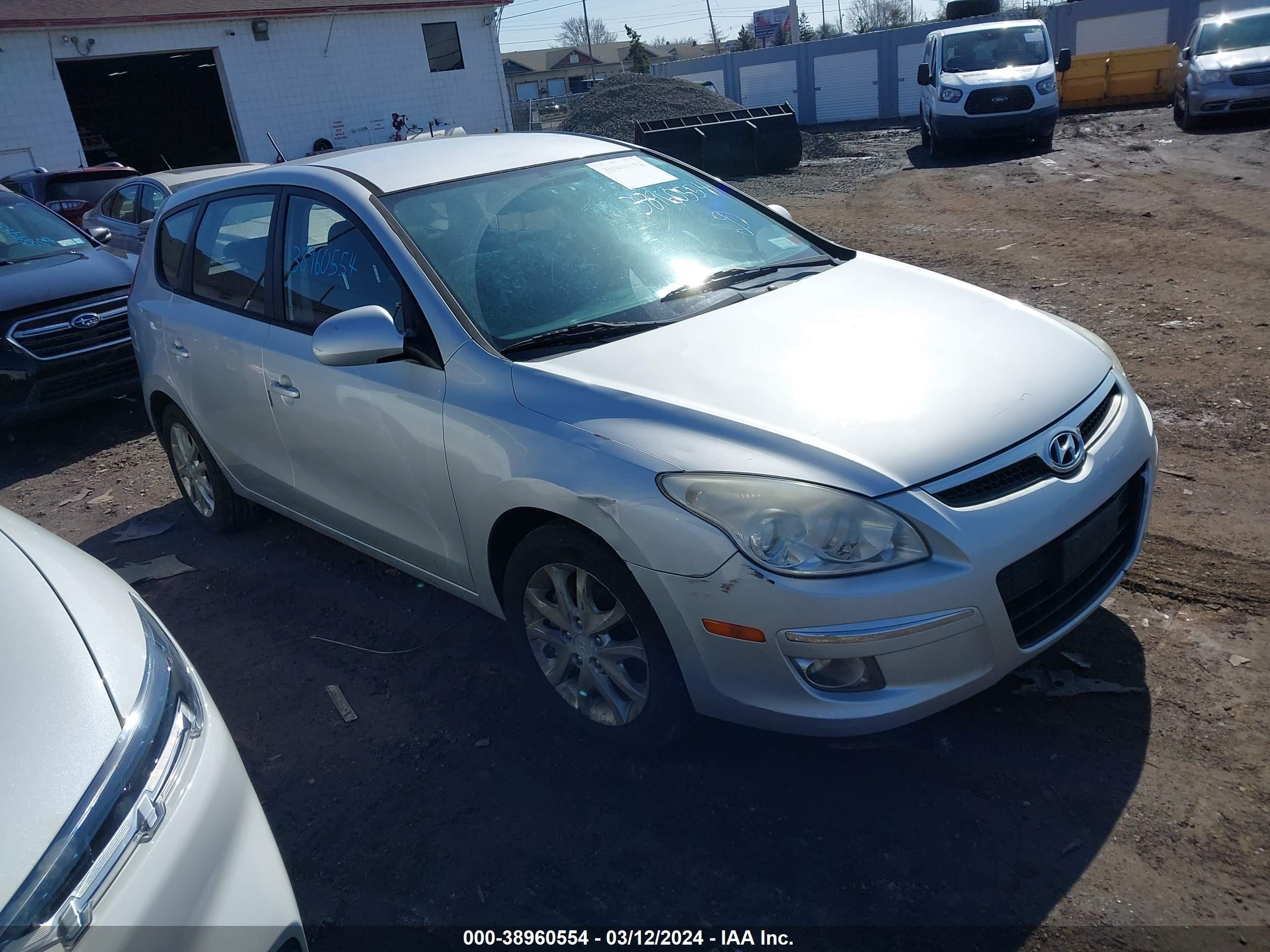 HYUNDAI ELANTRA 2009 kmhdc86e79u041687