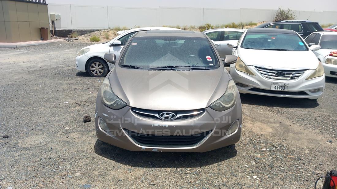 HYUNDAI ELANTRA 2013 kmhdg41c1du713187