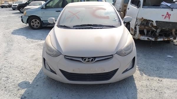 HYUNDAI ELANTRA 2015 kmhdg41cxfu272730