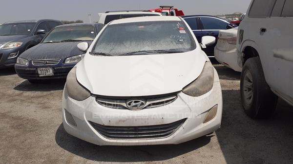 HYUNDAI ELANTRA 2013 kmhdg41e0du587096