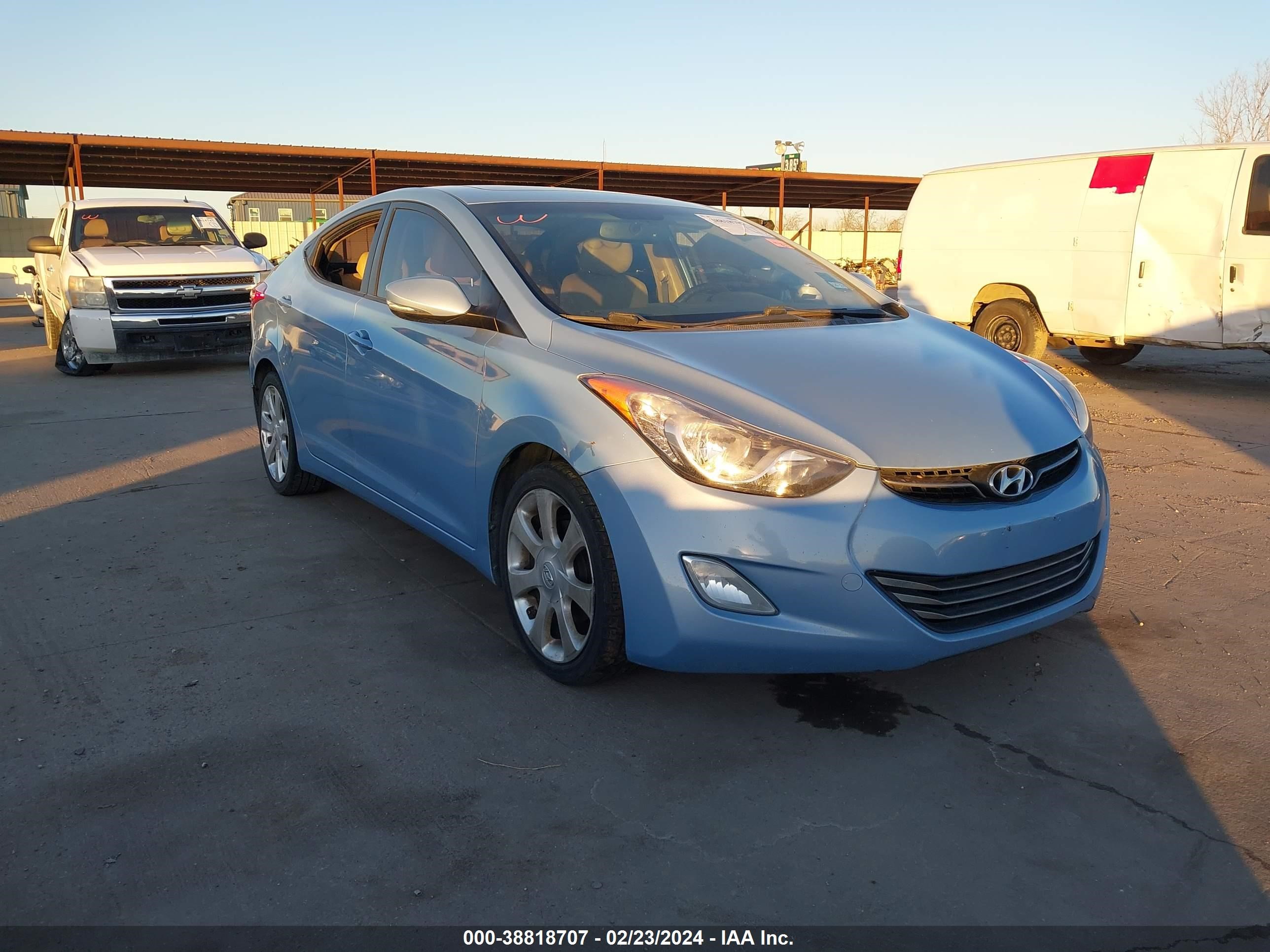 HYUNDAI ELANTRA 2011 kmhdh4ae0bu133361