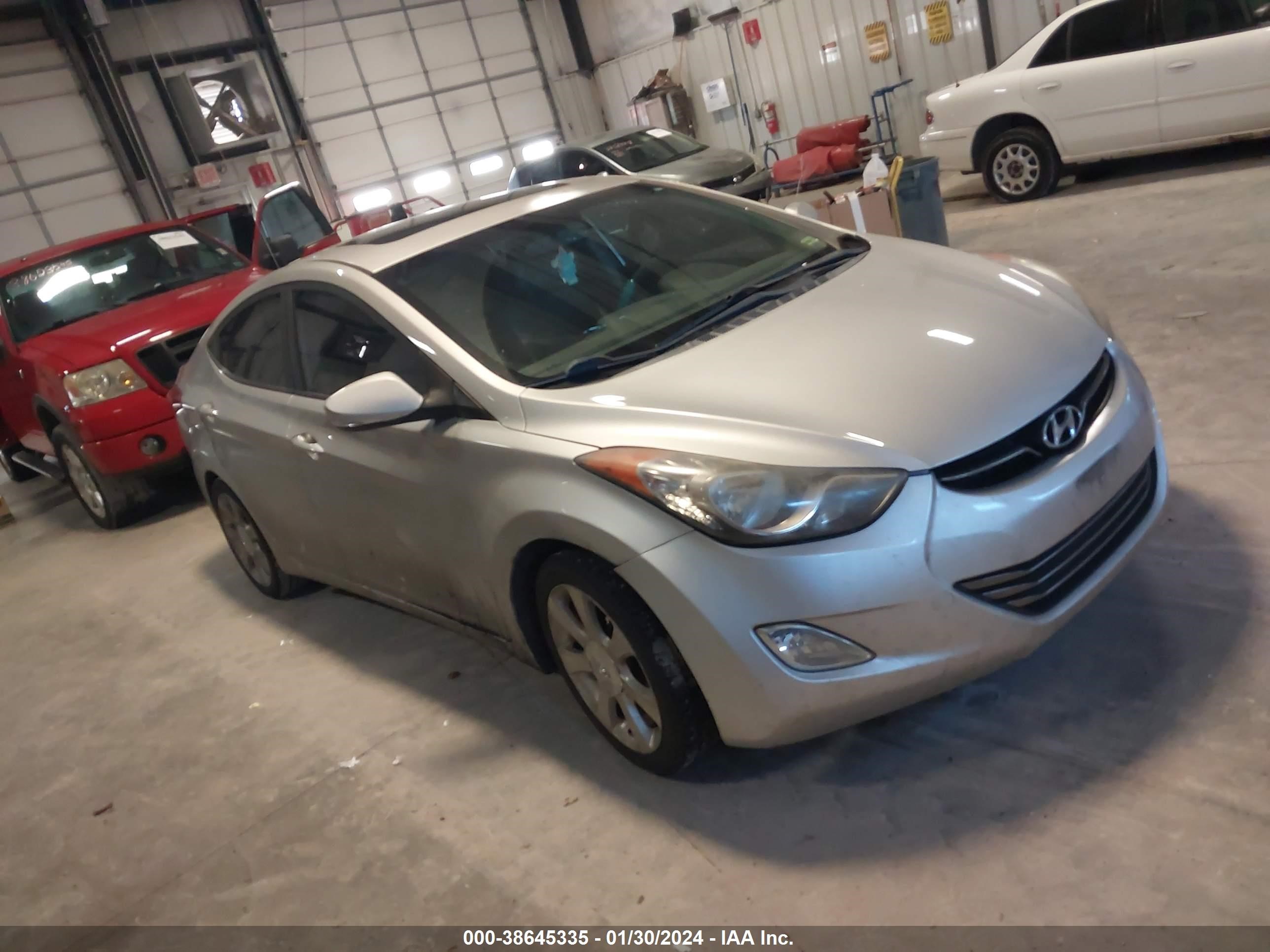 HYUNDAI ELANTRA 2011 kmhdh4ae0bu140746