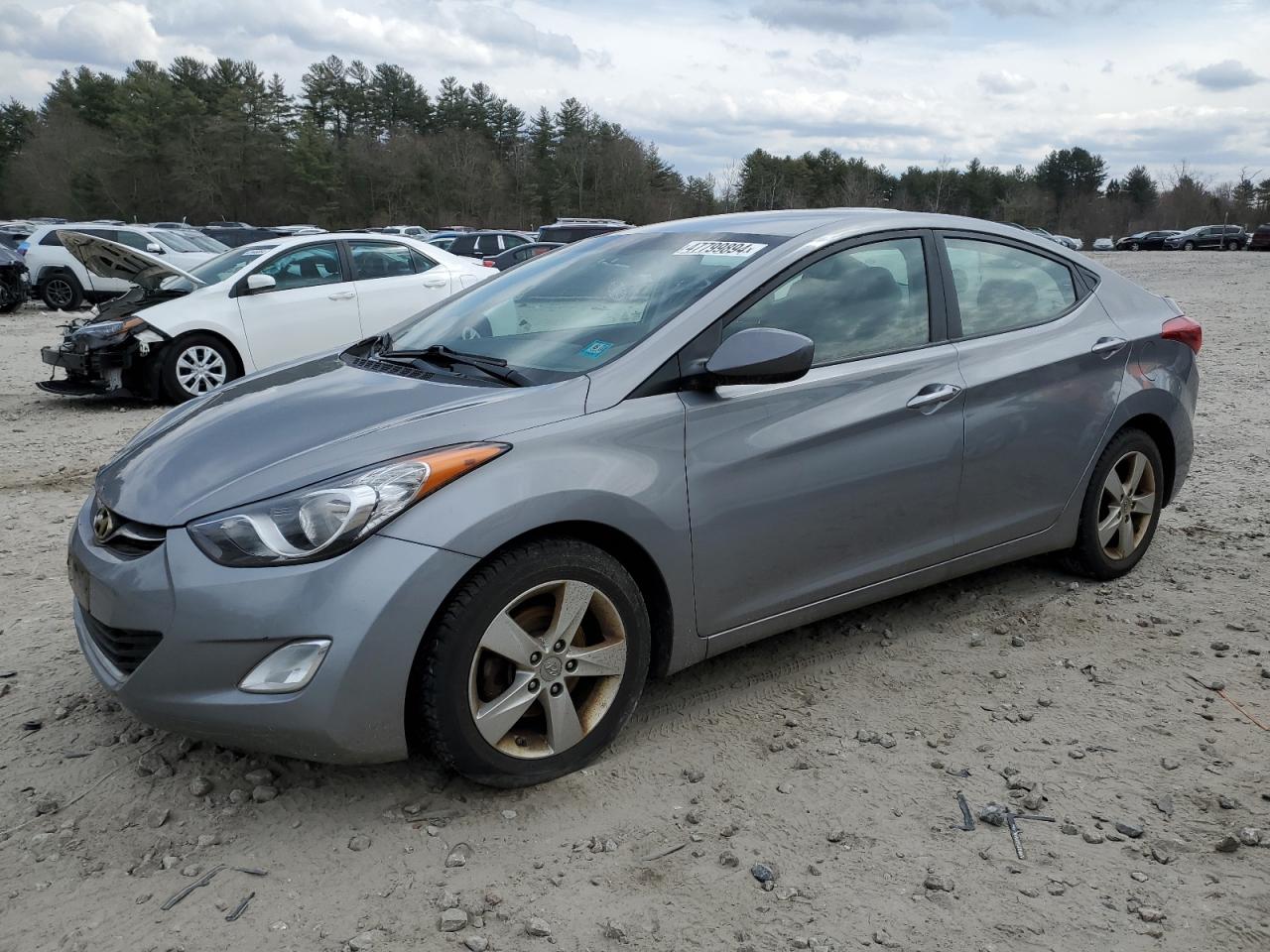 HYUNDAI ELANTRA 2013 kmhdh4ae0du003888