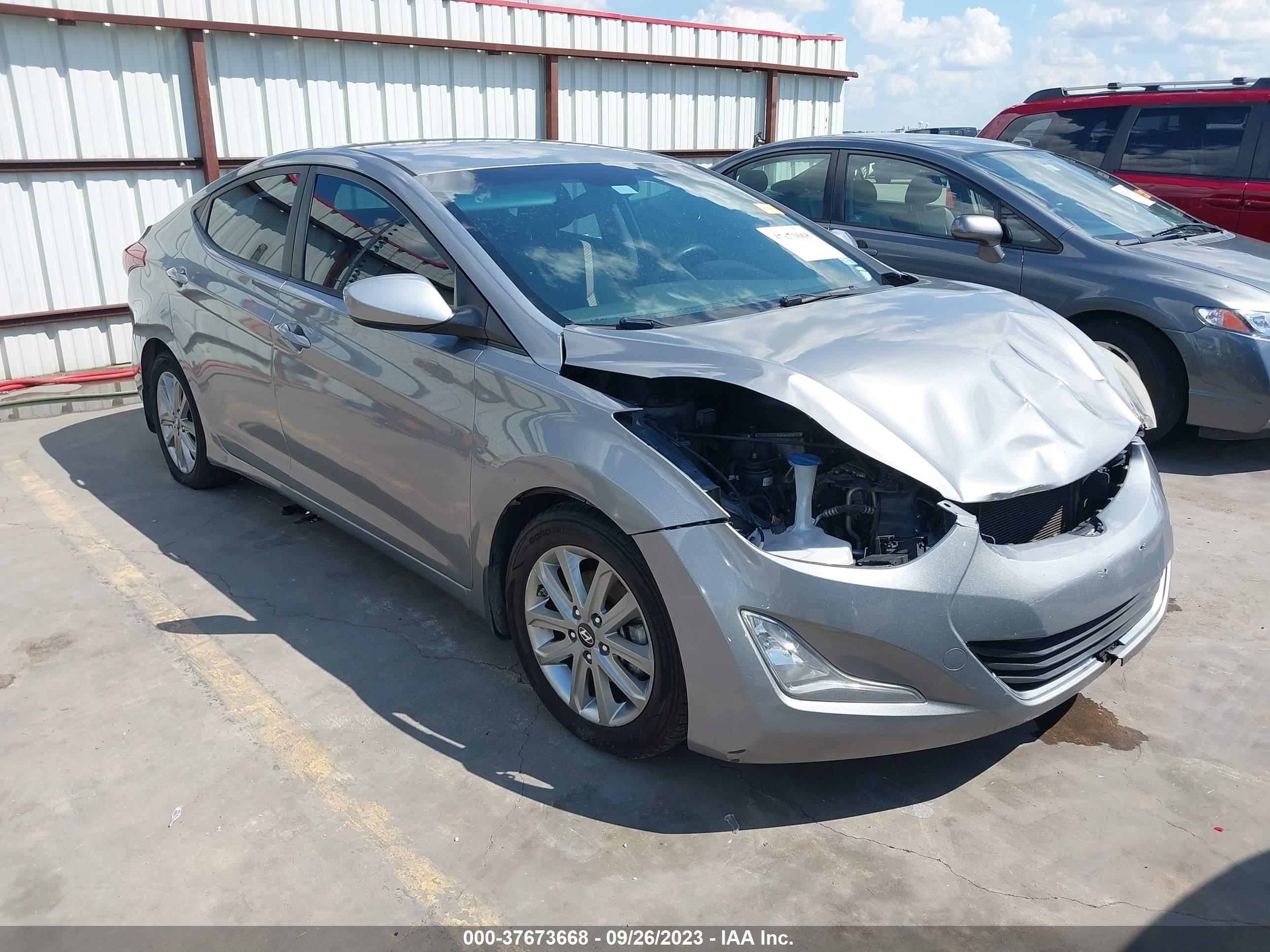 HYUNDAI ELANTRA 2015 kmhdh4ae0fu329757