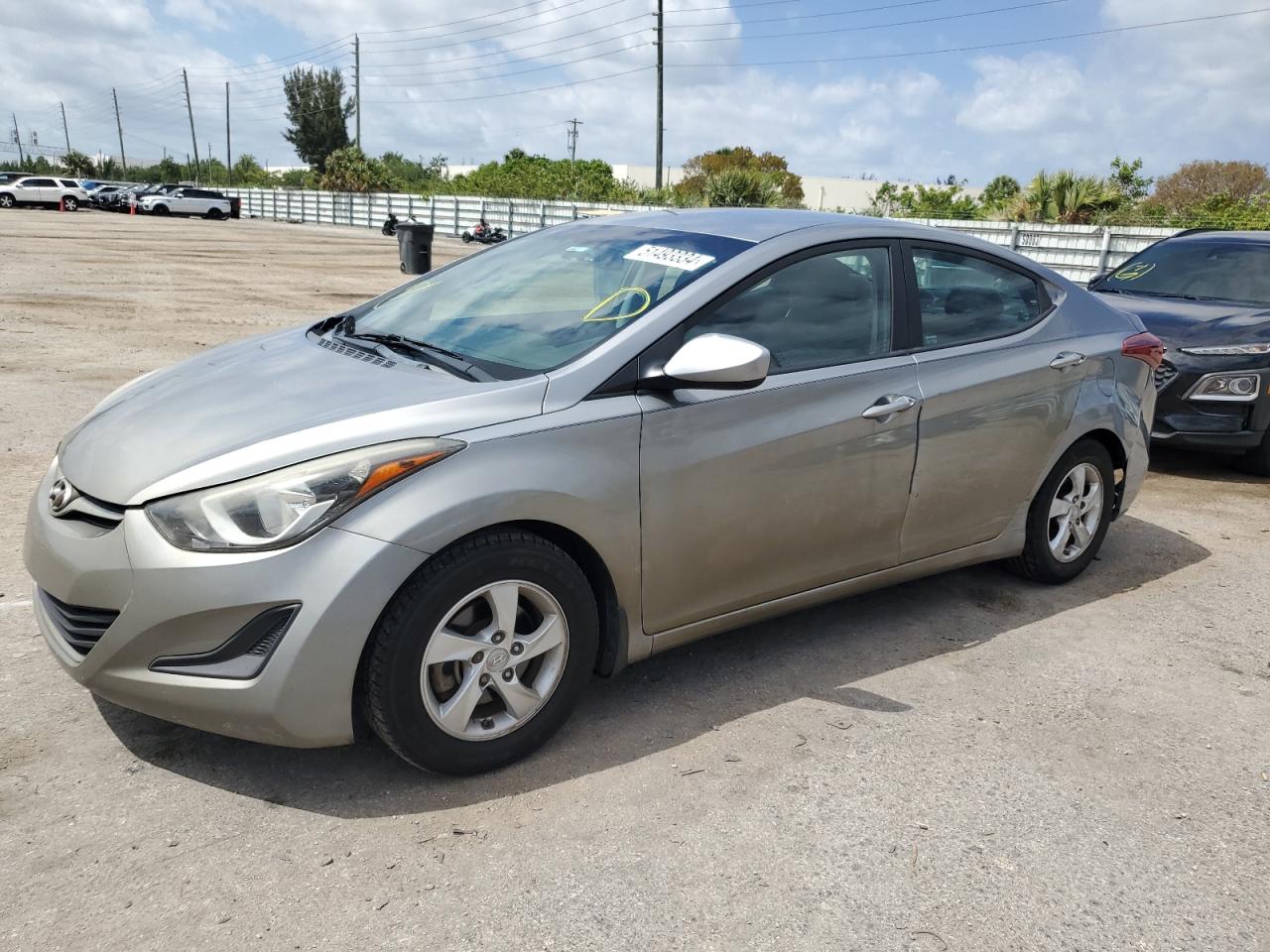 HYUNDAI ELANTRA 2015 kmhdh4ae0fu348227