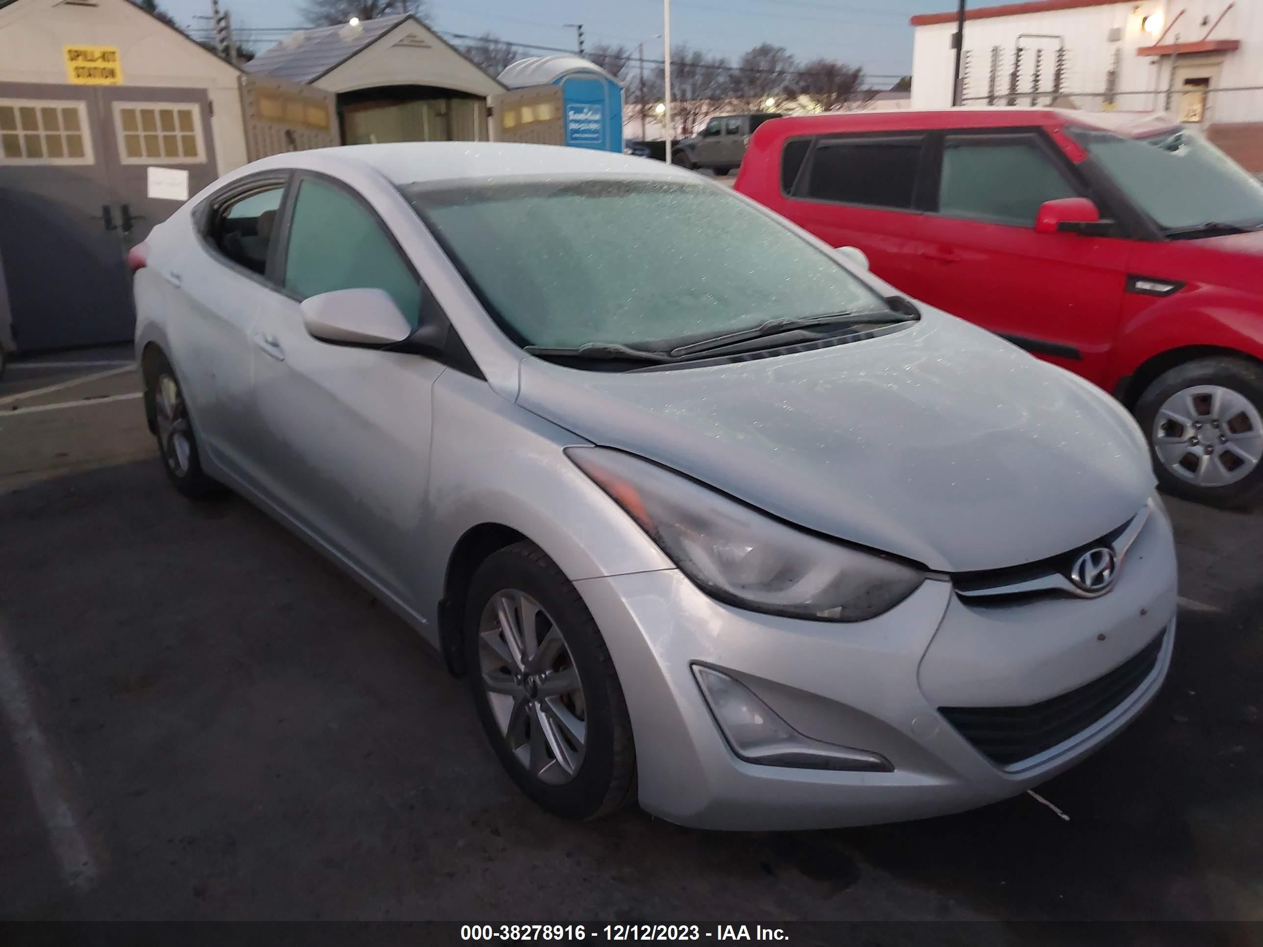 HYUNDAI ELANTRA 2016 kmhdh4ae0gu518944