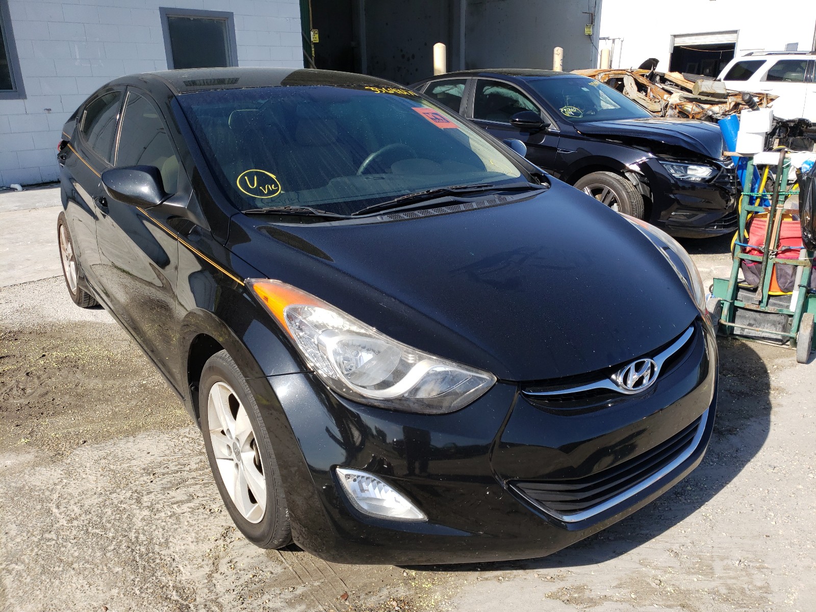 HYUNDAI ELANTRA GL 2013 kmhdh4ae1du748469