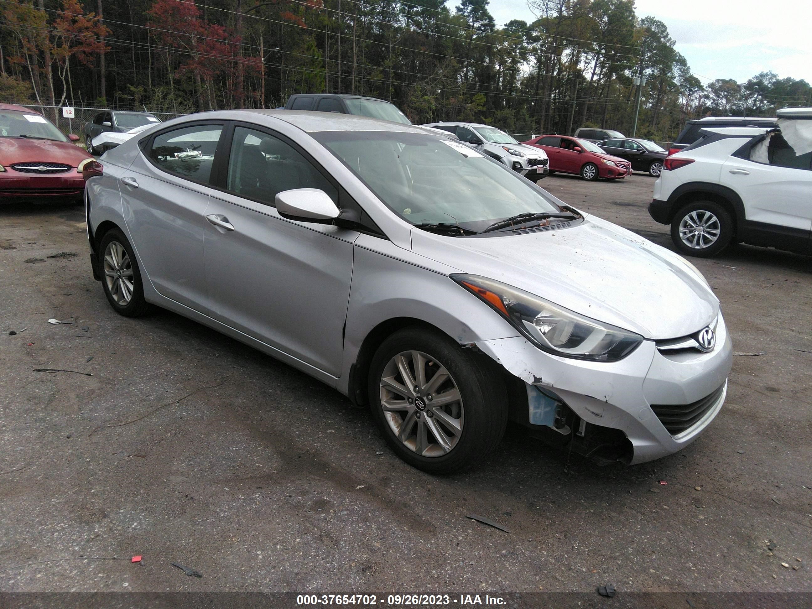 HYUNDAI ELANTRA 2014 kmhdh4ae1eu063616