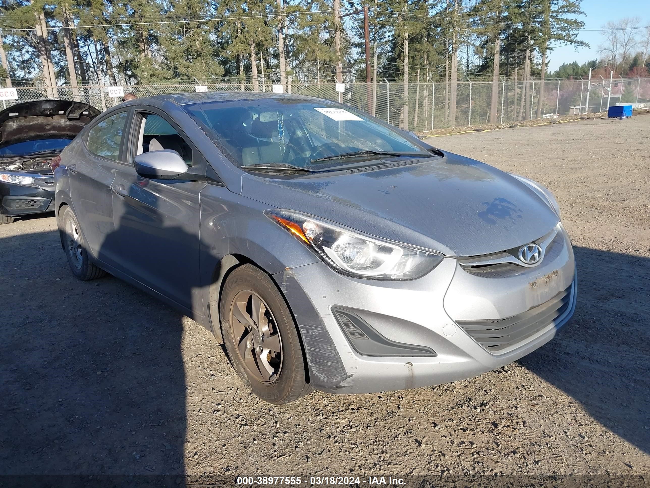 HYUNDAI ELANTRA 2014 kmhdh4ae1eu137911