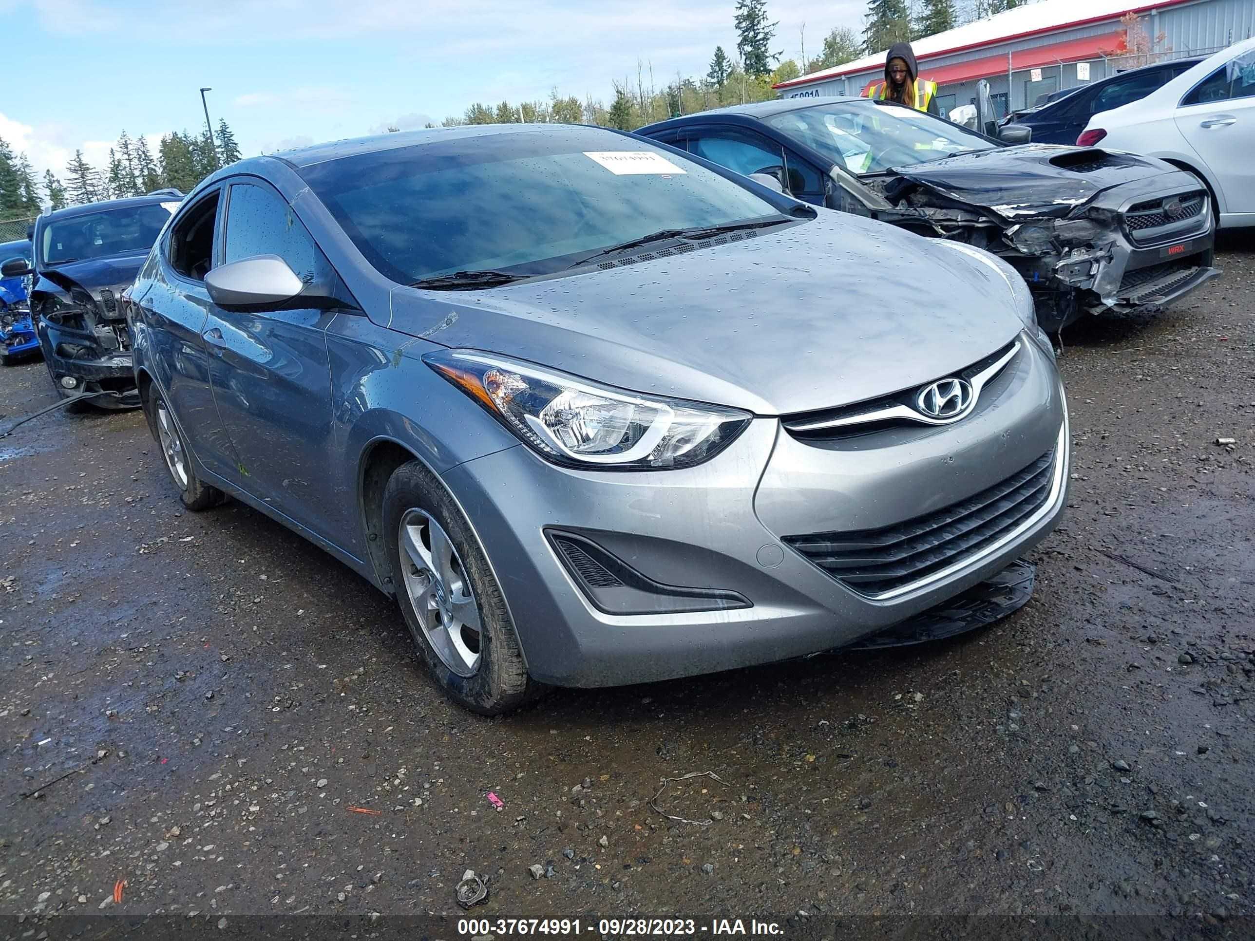 HYUNDAI ELANTRA 2014 kmhdh4ae1eu168186