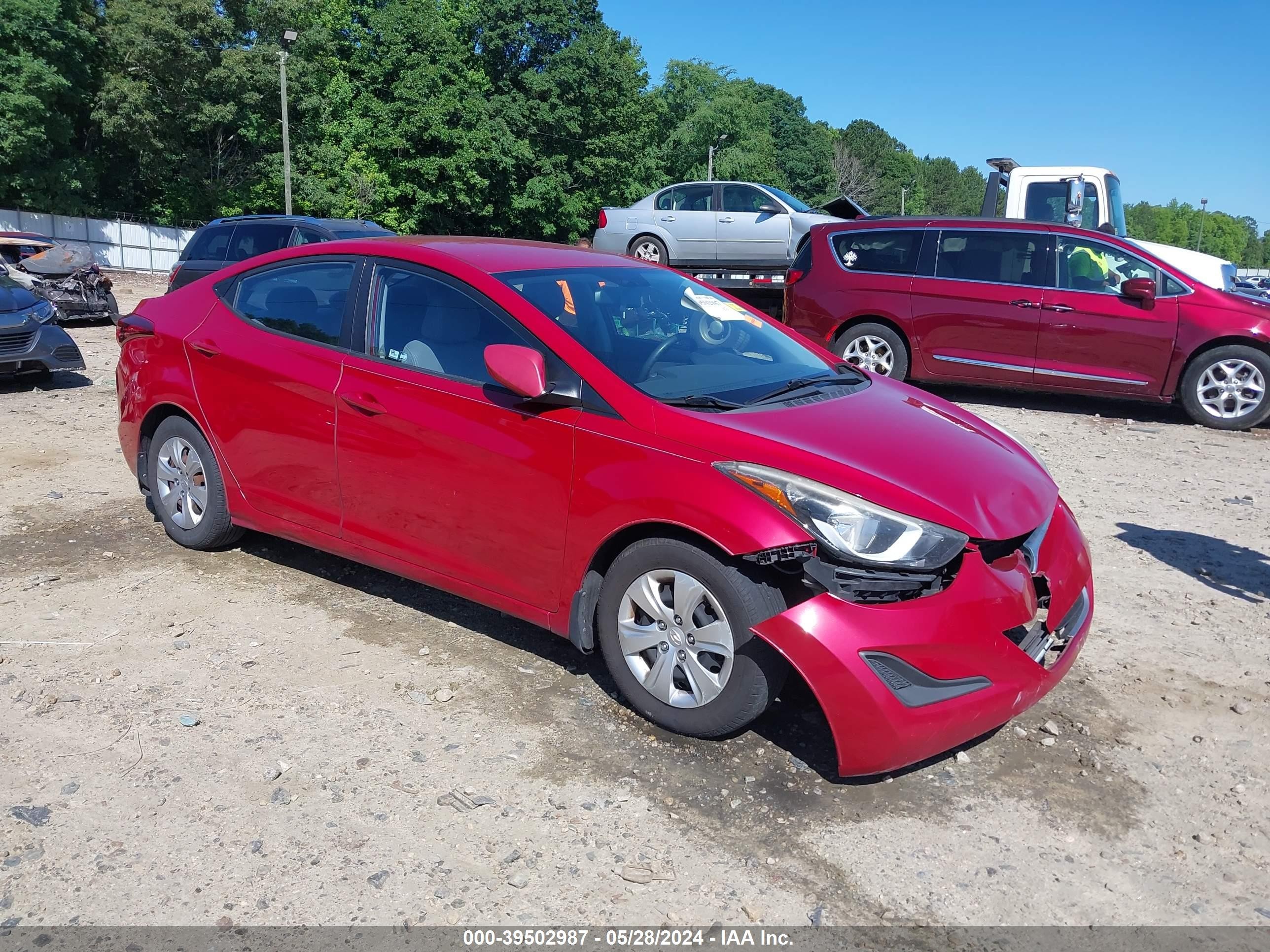 HYUNDAI ELANTRA 2016 kmhdh4ae1gu541052