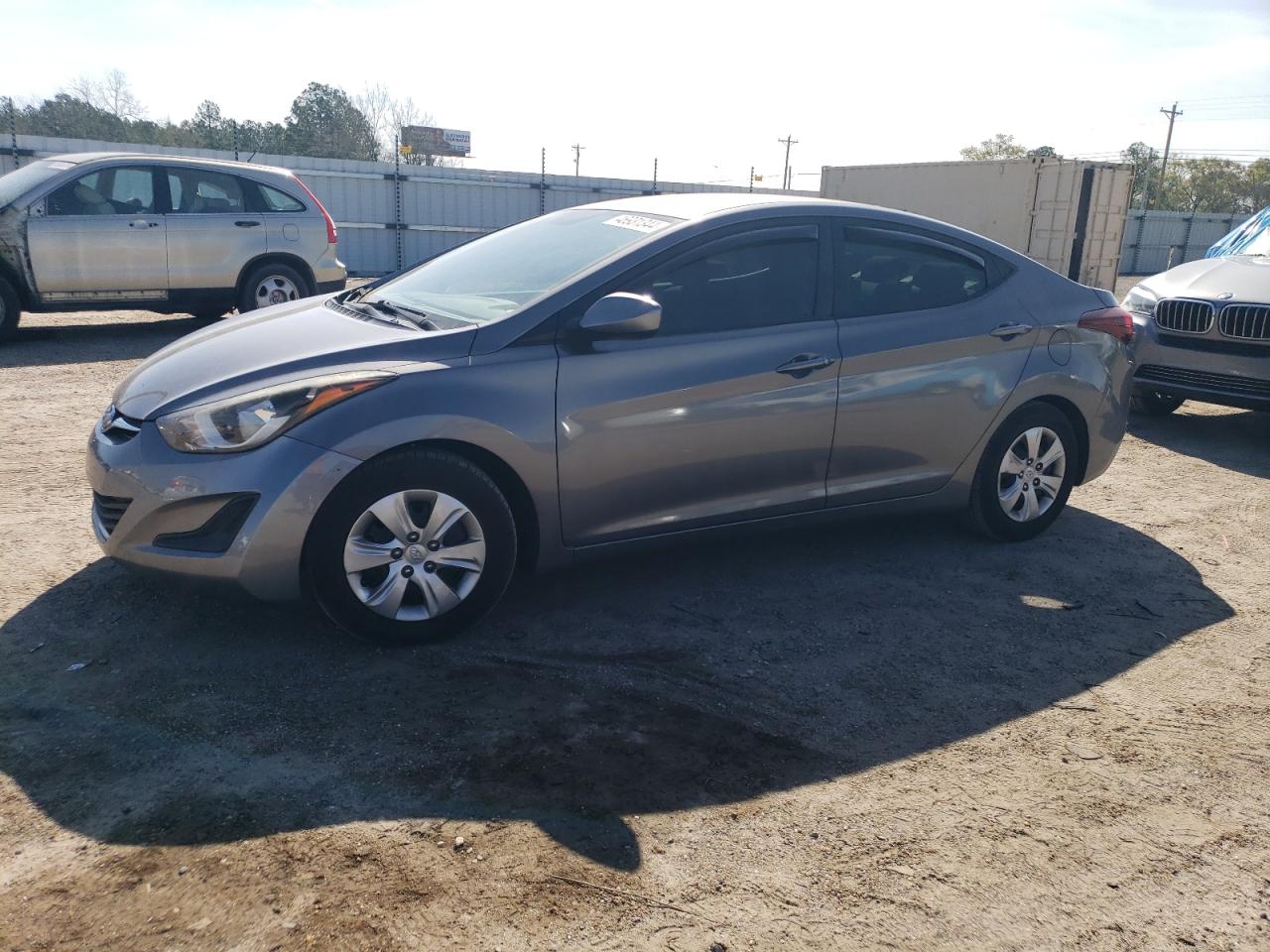 HYUNDAI ELANTRA 2016 kmhdh4ae1gu642334