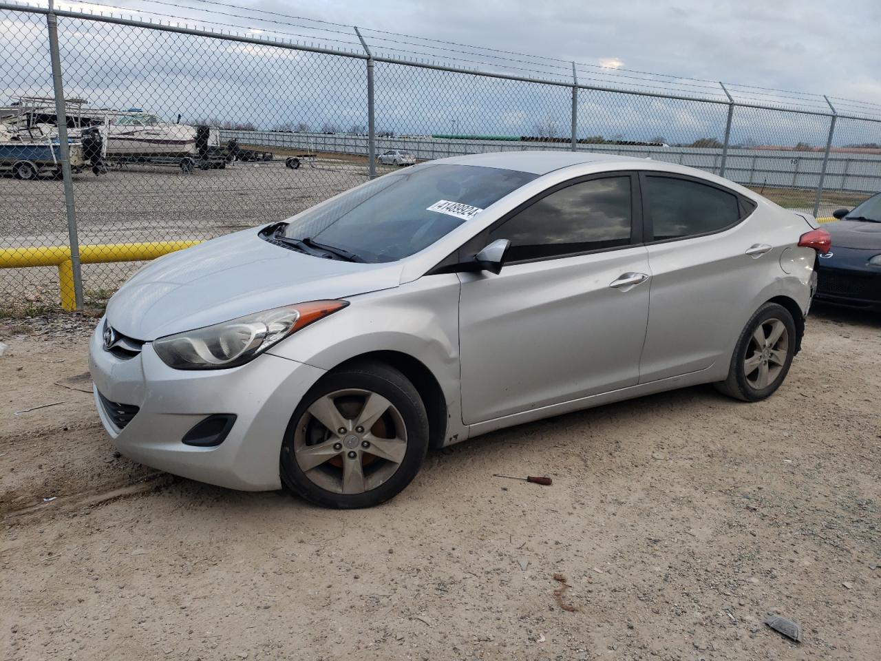 HYUNDAI ELANTRA 2013 kmhdh4ae2du683079