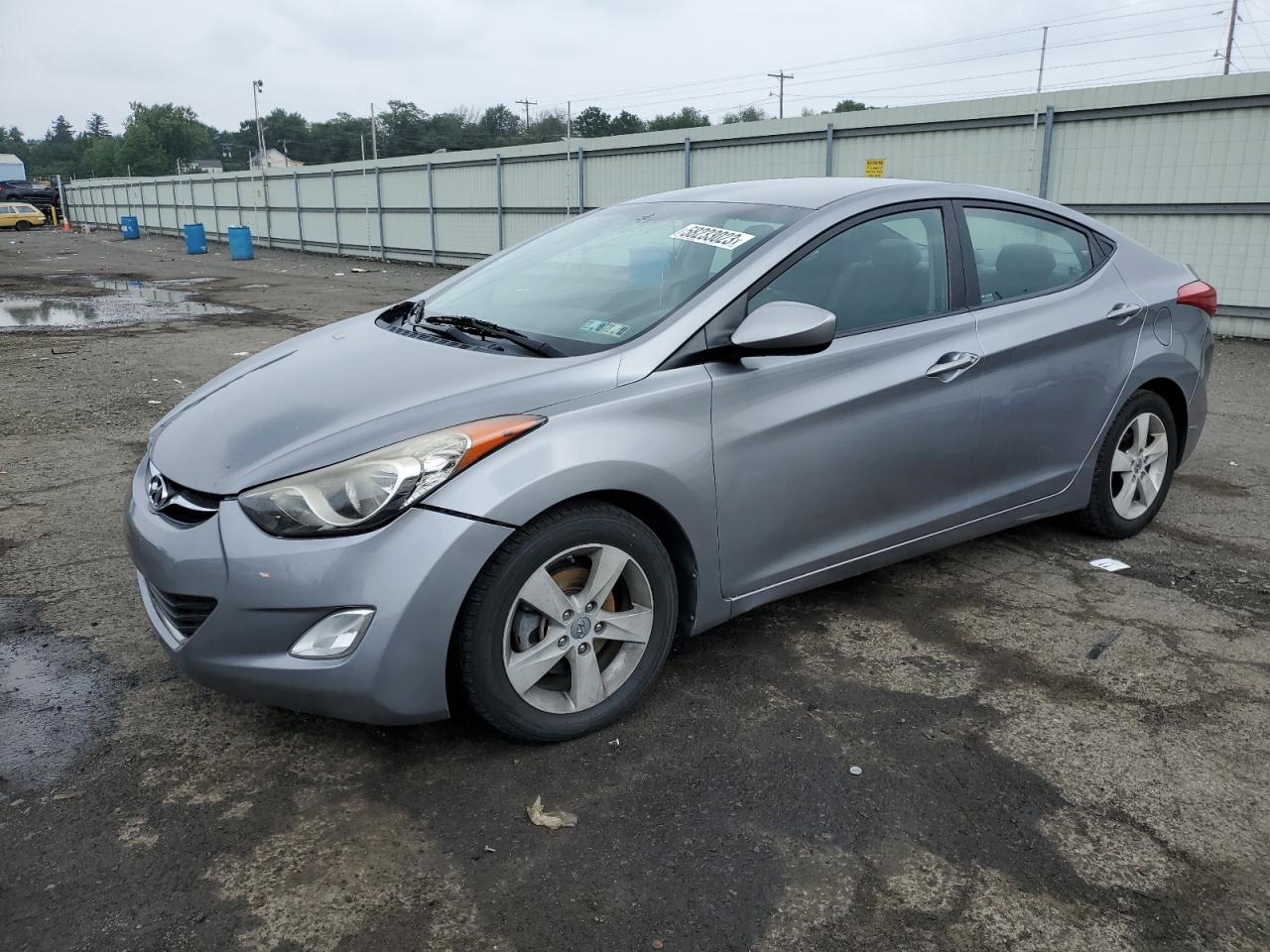 HYUNDAI ELANTRA 2013 kmhdh4ae2du706800