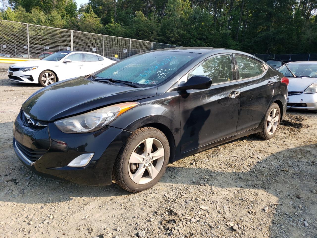 HYUNDAI ELANTRA 2013 kmhdh4ae2du871813