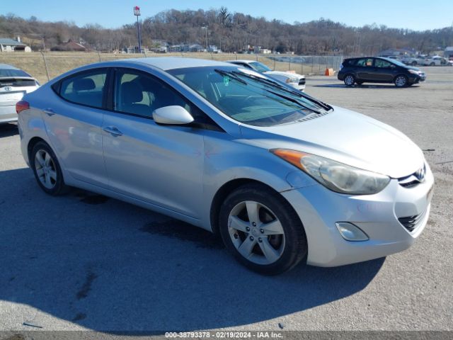 HYUNDAI ELANTRA 2013 kmhdh4ae2du883055