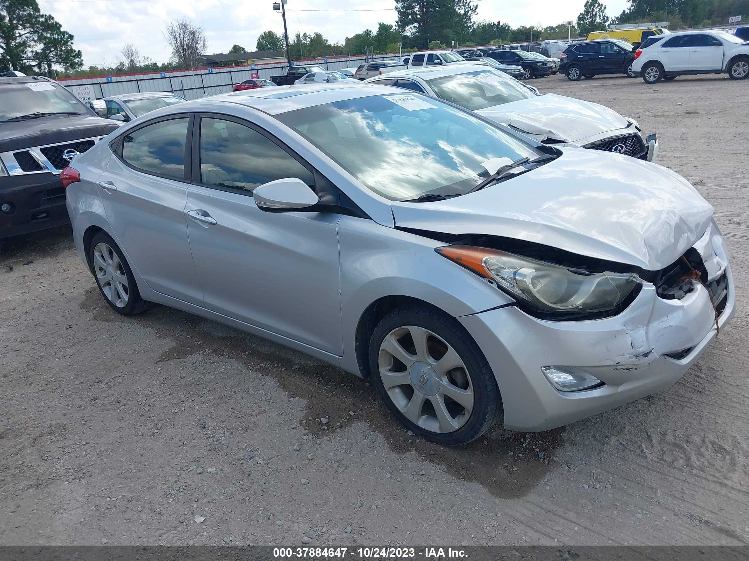 HYUNDAI ELANTRA 2013 kmhdh4ae2du999694