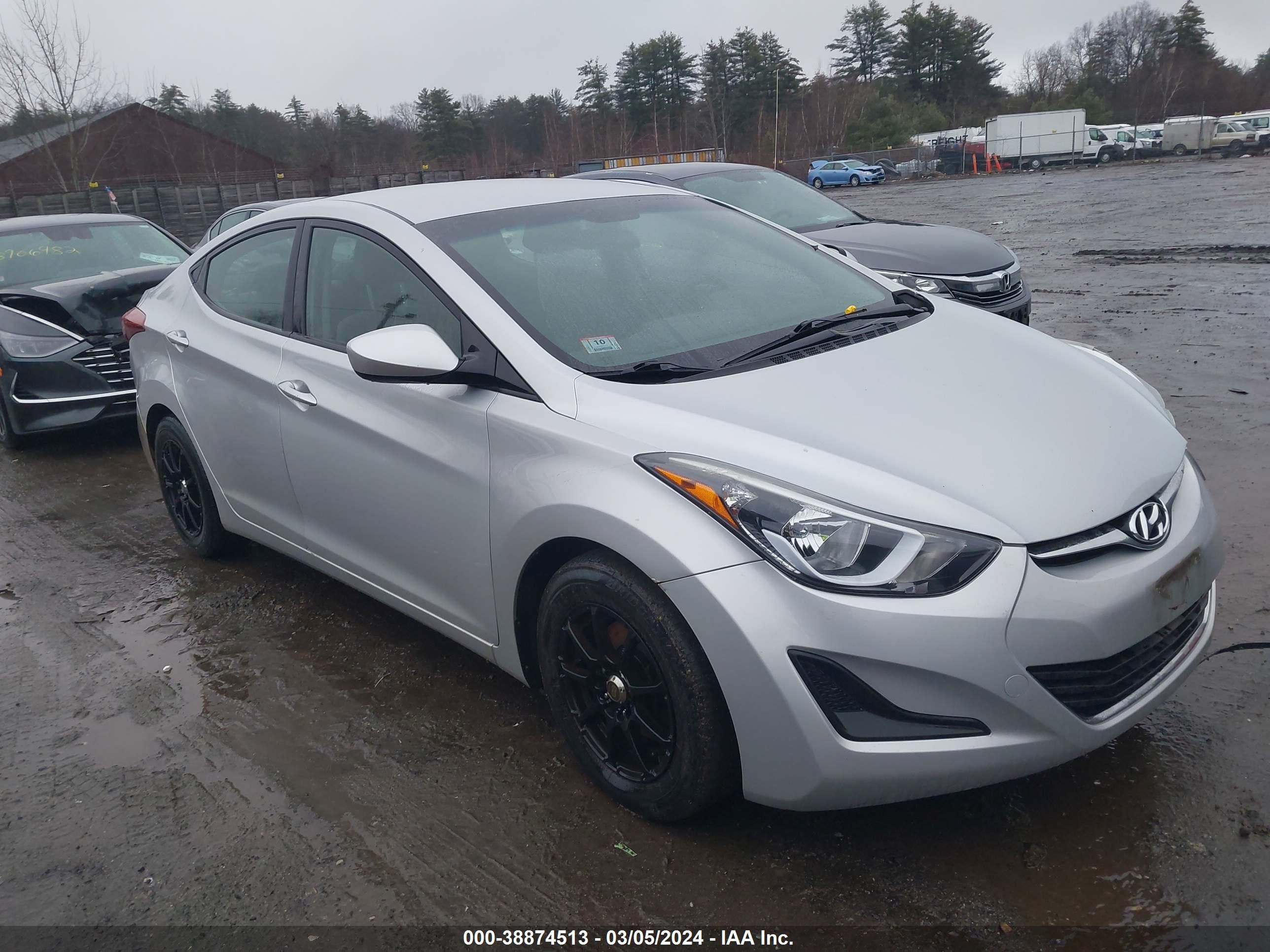 HYUNDAI ELANTRA 2014 kmhdh4ae2eu172747