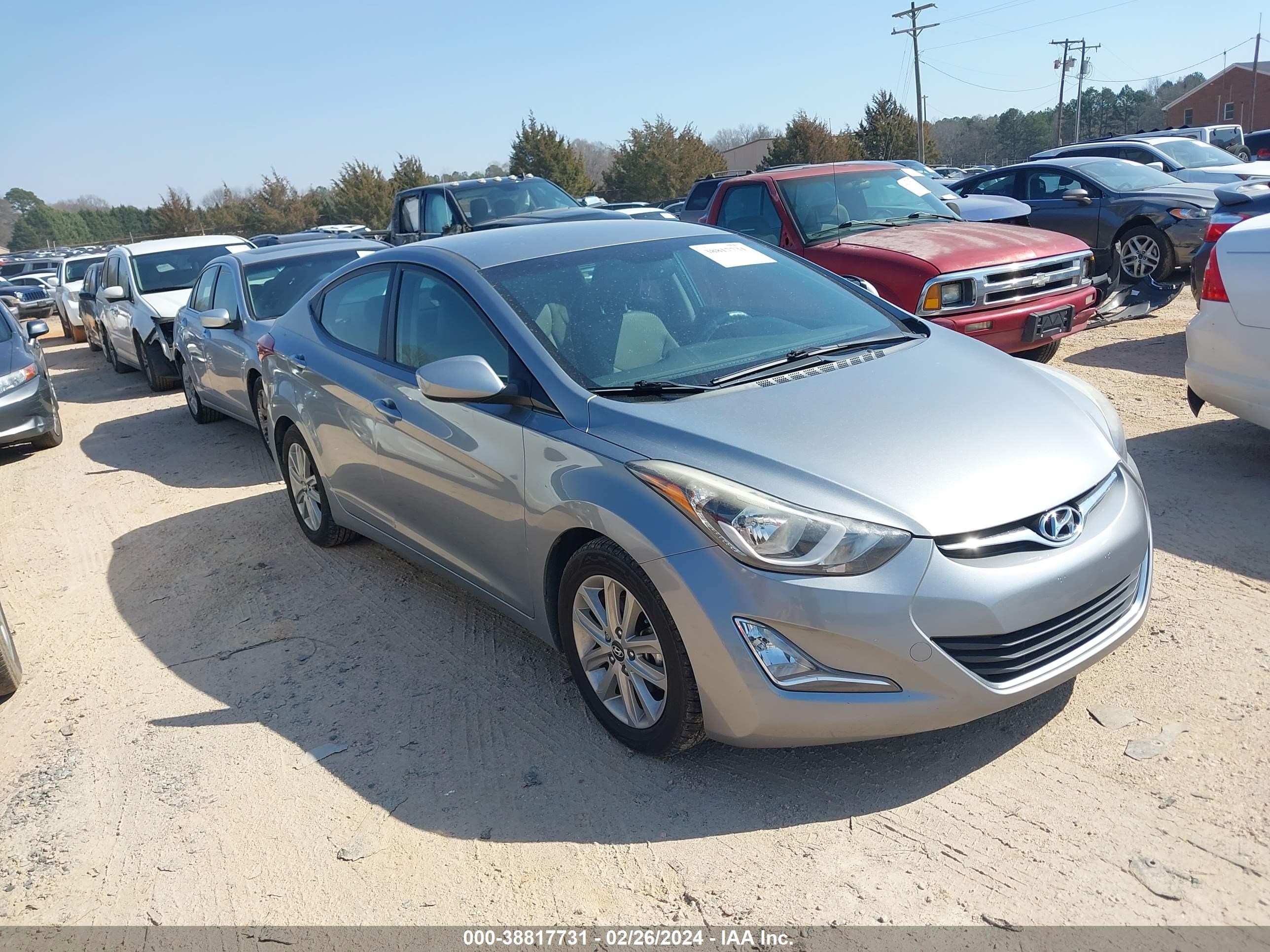 HYUNDAI ELANTRA 2015 kmhdh4ae2fu414602