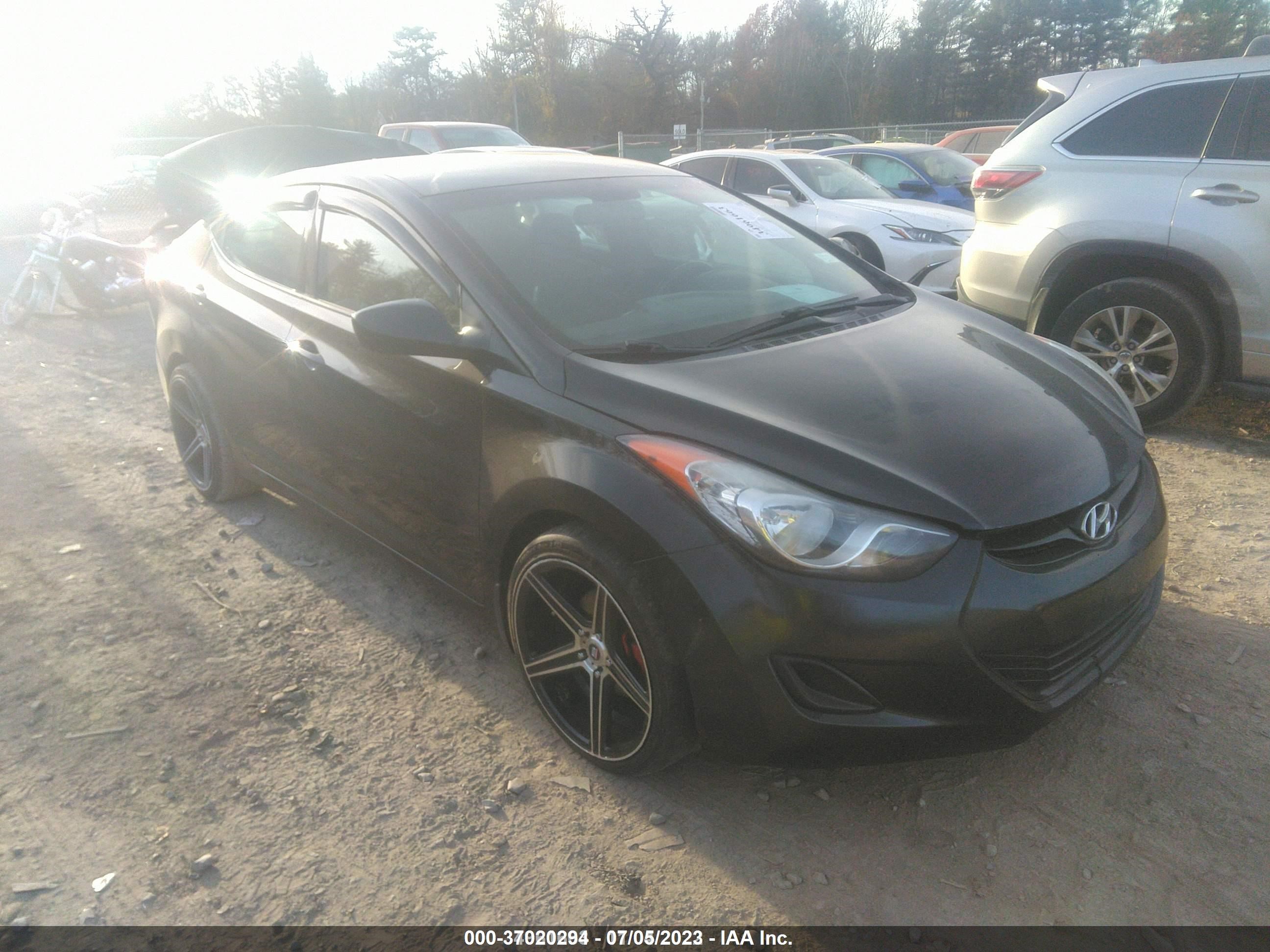 HYUNDAI ELANTRA 2013 kmhdh4ae3du631234