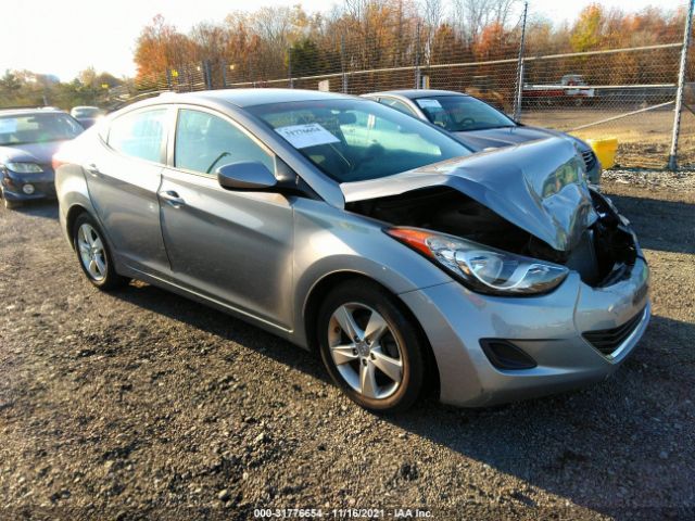 HYUNDAI ELANTRA 2013 kmhdh4ae3du779870