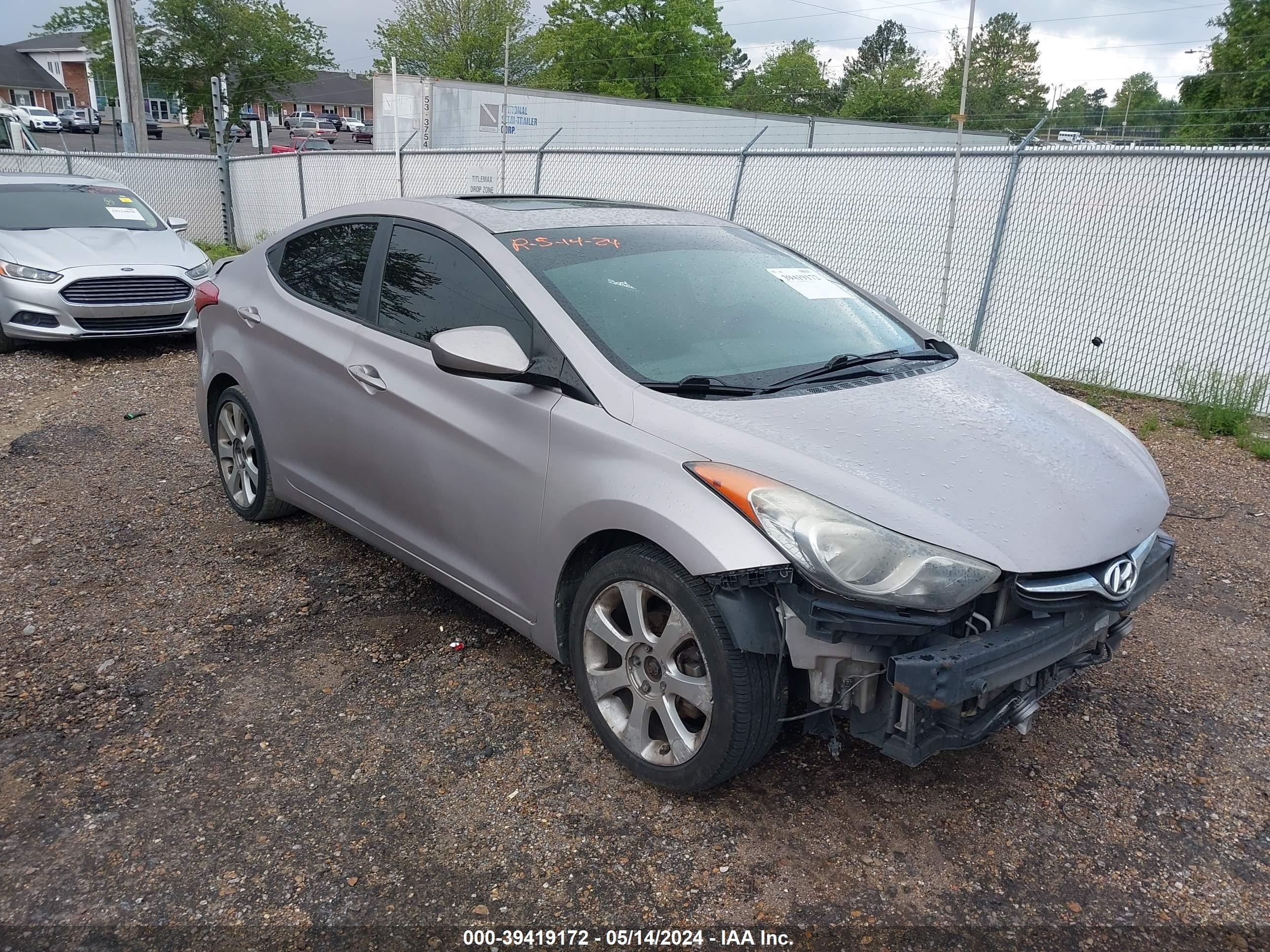 HYUNDAI ELANTRA 2013 kmhdh4ae3du847620