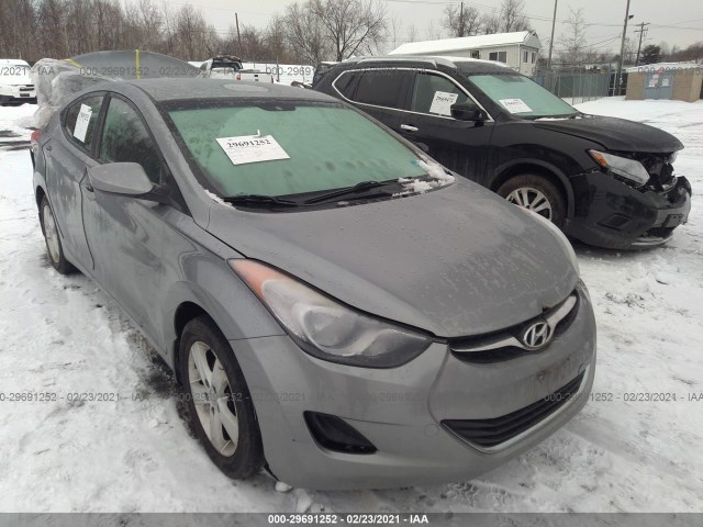 HYUNDAI ELANTRA 2013 kmhdh4ae3du932456