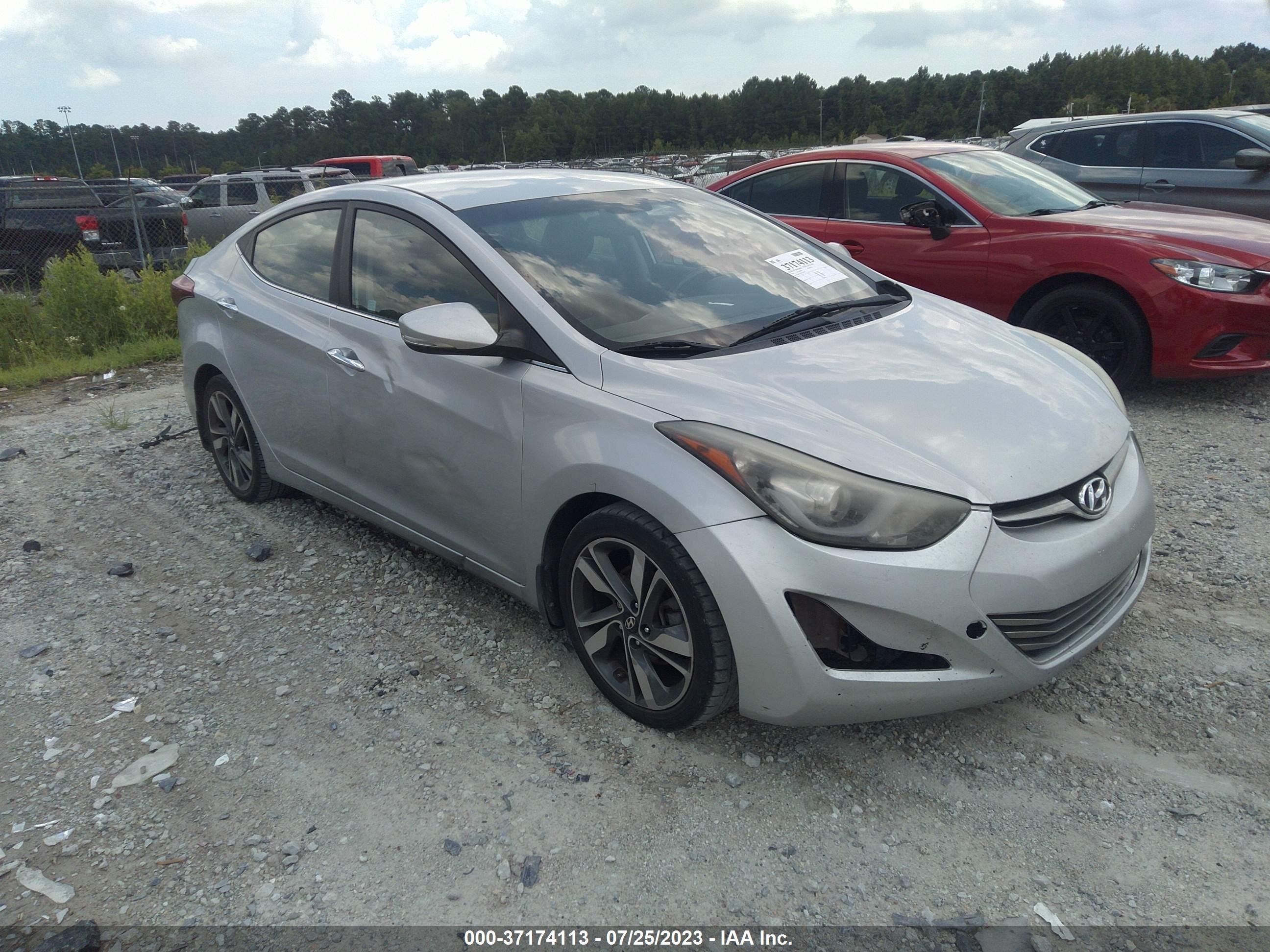 HYUNDAI ELANTRA 2015 kmhdh4ae3fu326982