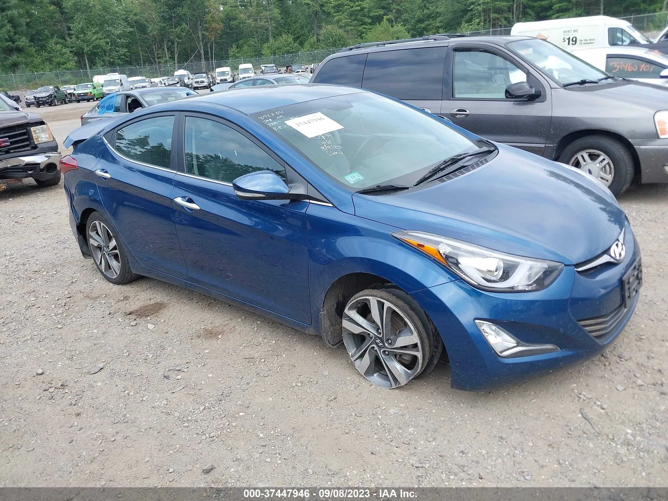 HYUNDAI ELANTRA 2015 kmhdh4ae3fu327484