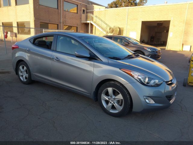 HYUNDAI ELANTRA 2013 kmhdh4ae4du933180