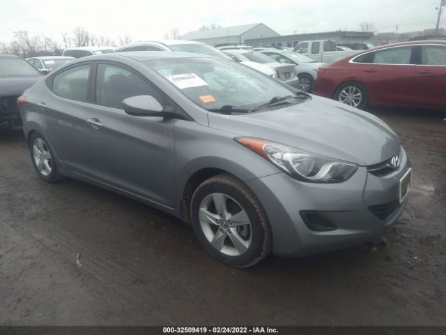 HYUNDAI ELANTRA 2013 kmhdh4ae4du935768