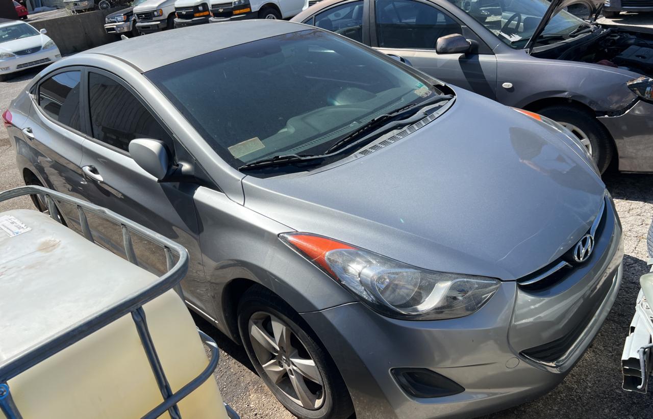 HYUNDAI ELANTRA 2012 kmhdh4ae5cu297741