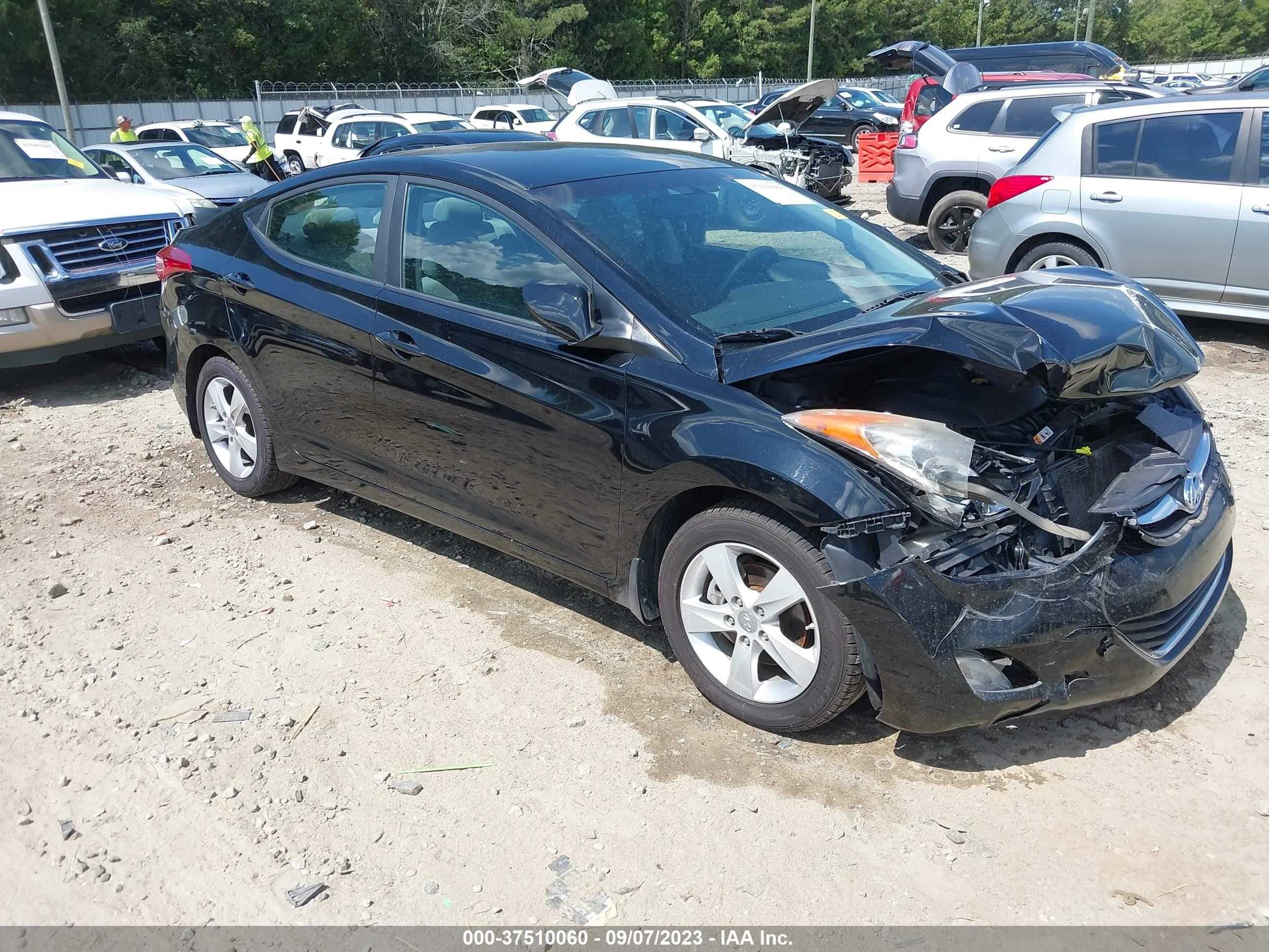 HYUNDAI ELANTRA 2012 kmhdh4ae5cu413956