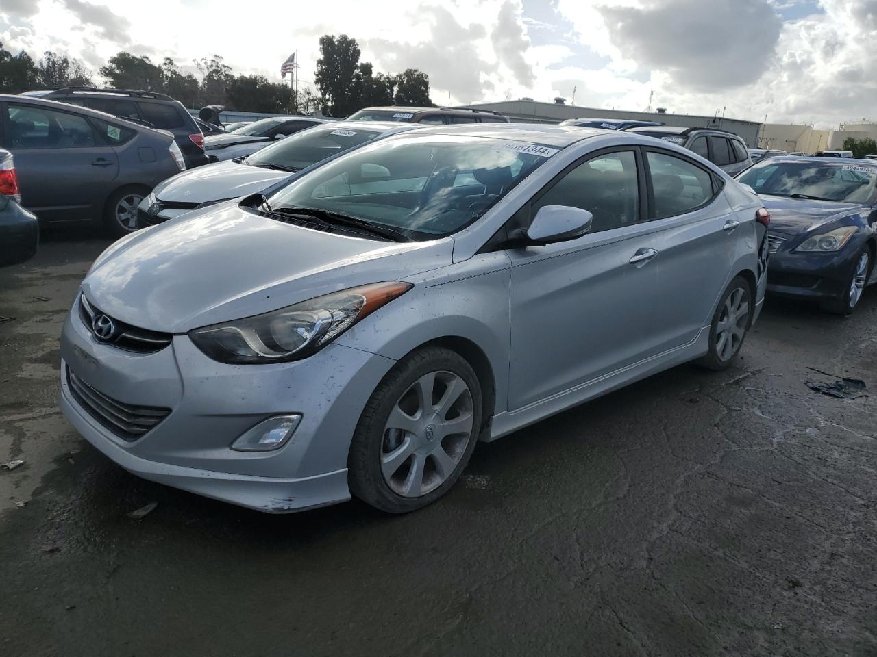 HYUNDAI ELANTRA 2013 kmhdh4ae5du002896