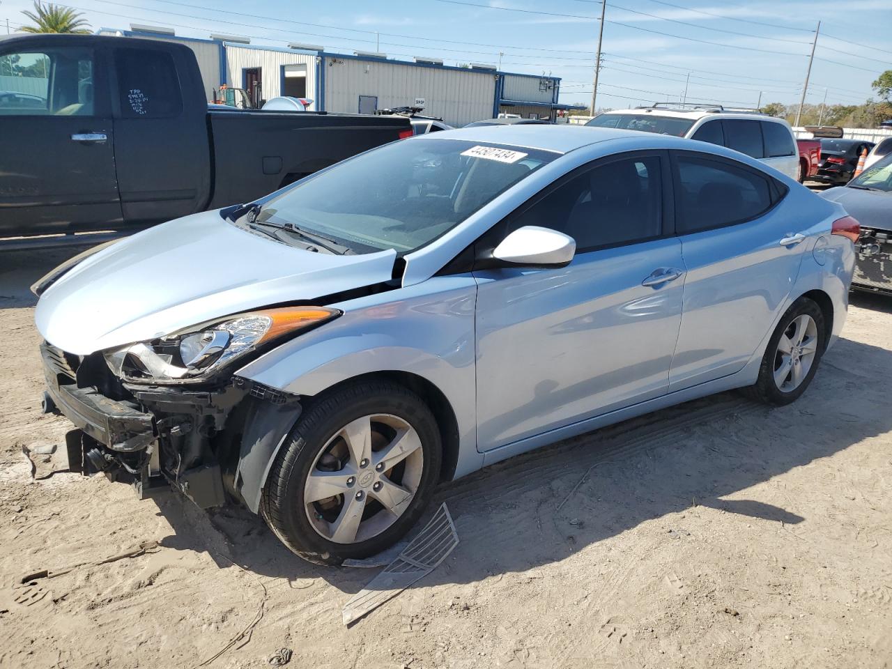 HYUNDAI ELANTRA 2013 kmhdh4ae5du617724