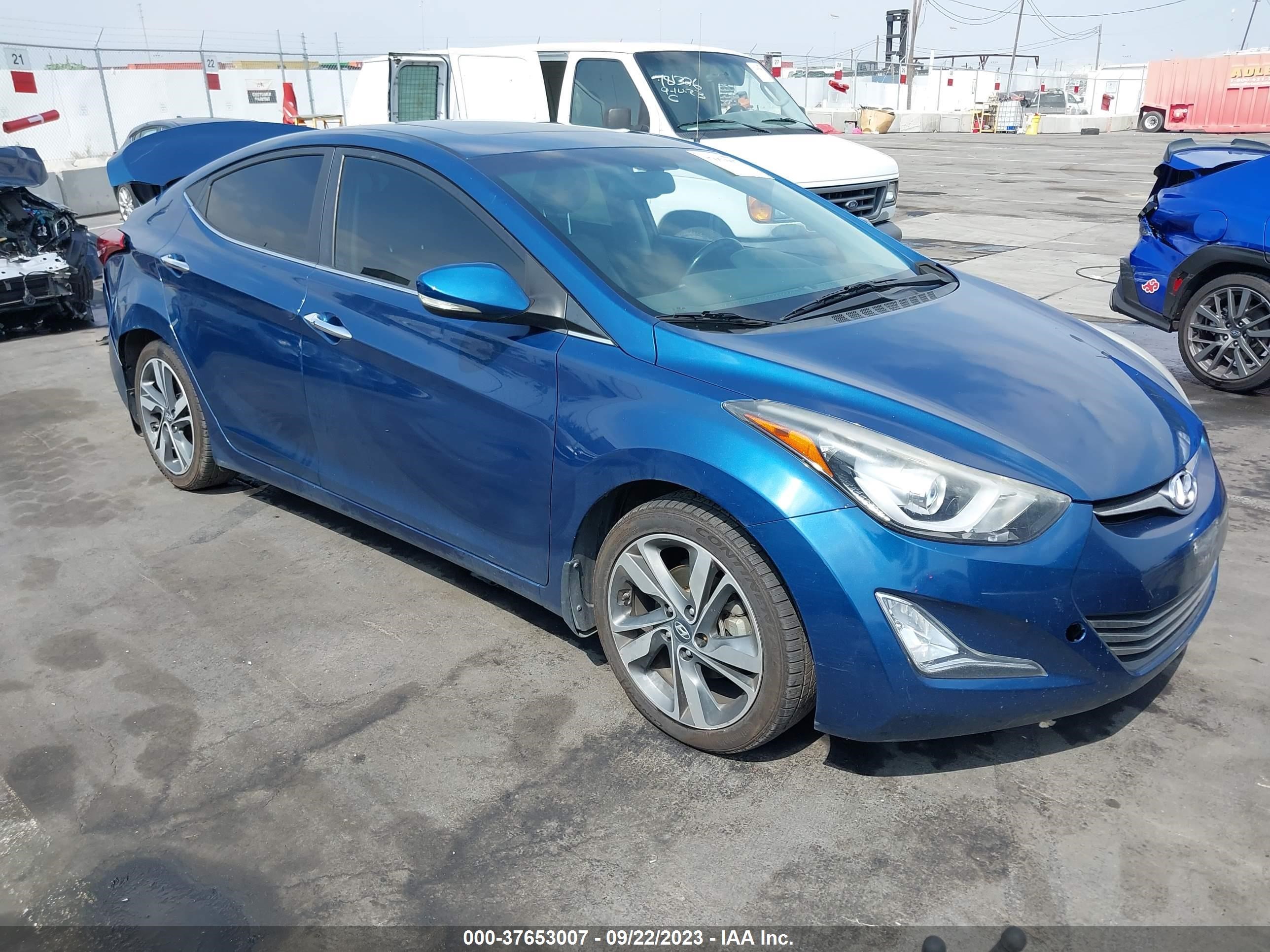 HYUNDAI ELANTRA 2015 kmhdh4ae5fu282984