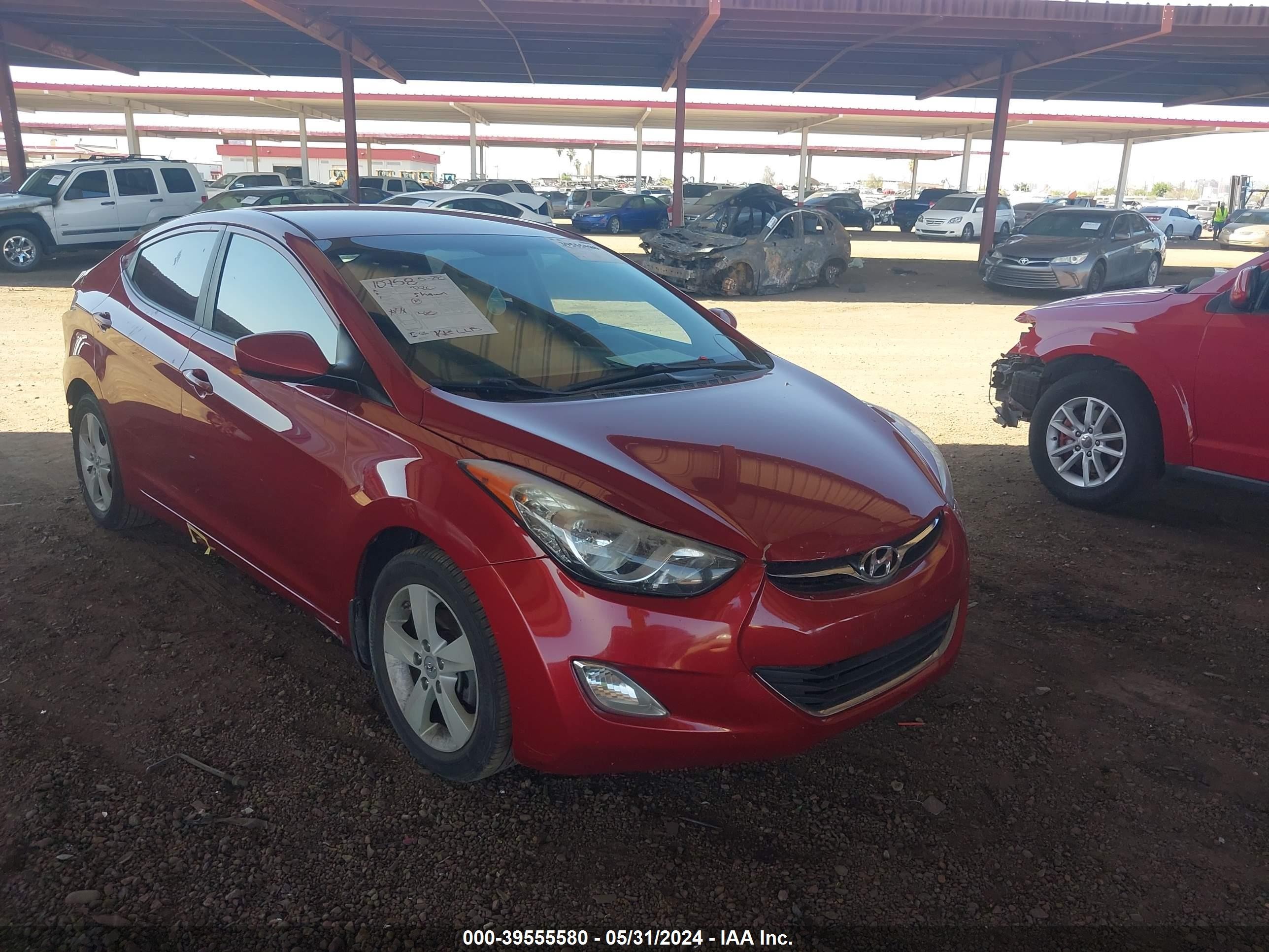 HYUNDAI ELANTRA 2013 kmhdh4ae6du772458