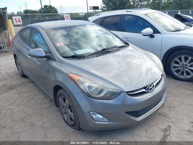 HYUNDAI ELANTRA 2013 kmhdh4ae6du952393